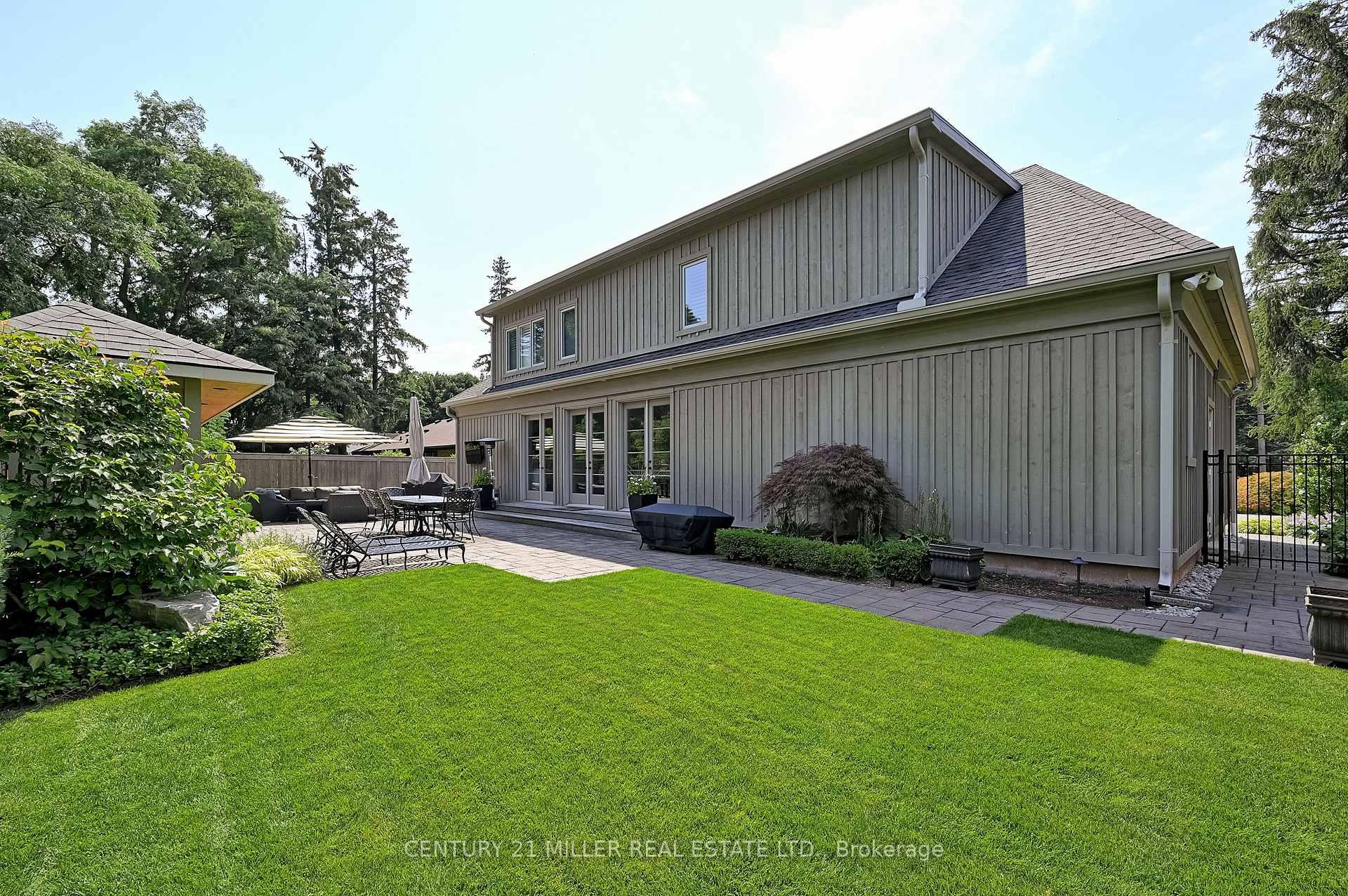 Photo 6 of 823 Partridge Drive, Burlington, LaSalle — HOMEH