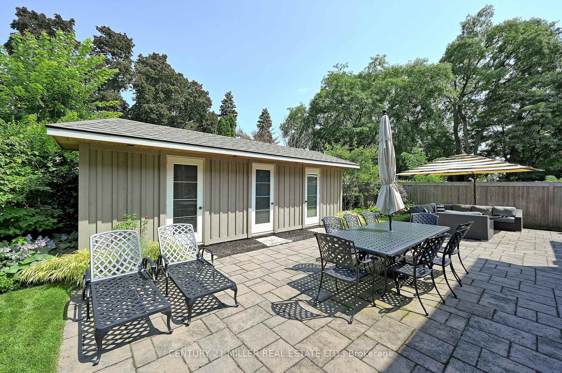 Photo 9 of 823 Partridge Drive, Burlington, LaSalle — HOMEH