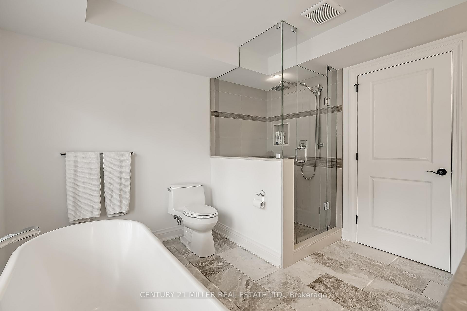 Photo 27 of 823 Partridge Drive, Burlington, LaSalle — HOMEH