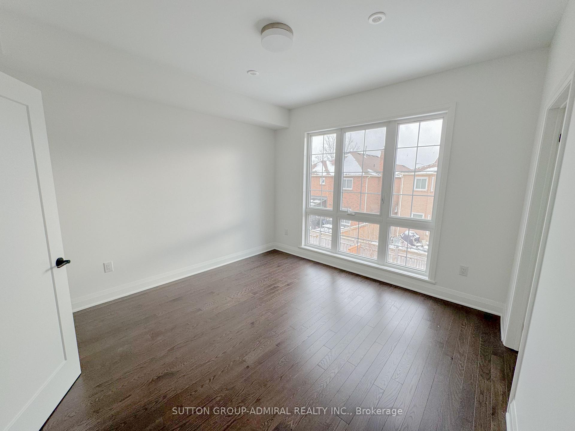 Photo 14 of 23 Alton Crescent, Vaughan, Uplands — HOMEH