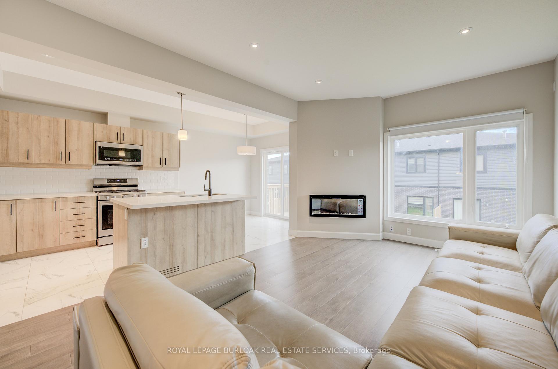 Photo 6 of 71 Bensley Lane, Hamilton, Mountview — HOMEH