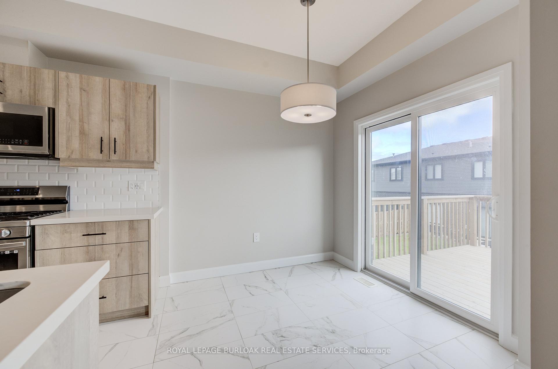 Photo 10 of 71 Bensley Lane, Hamilton, Mountview — HOMEH