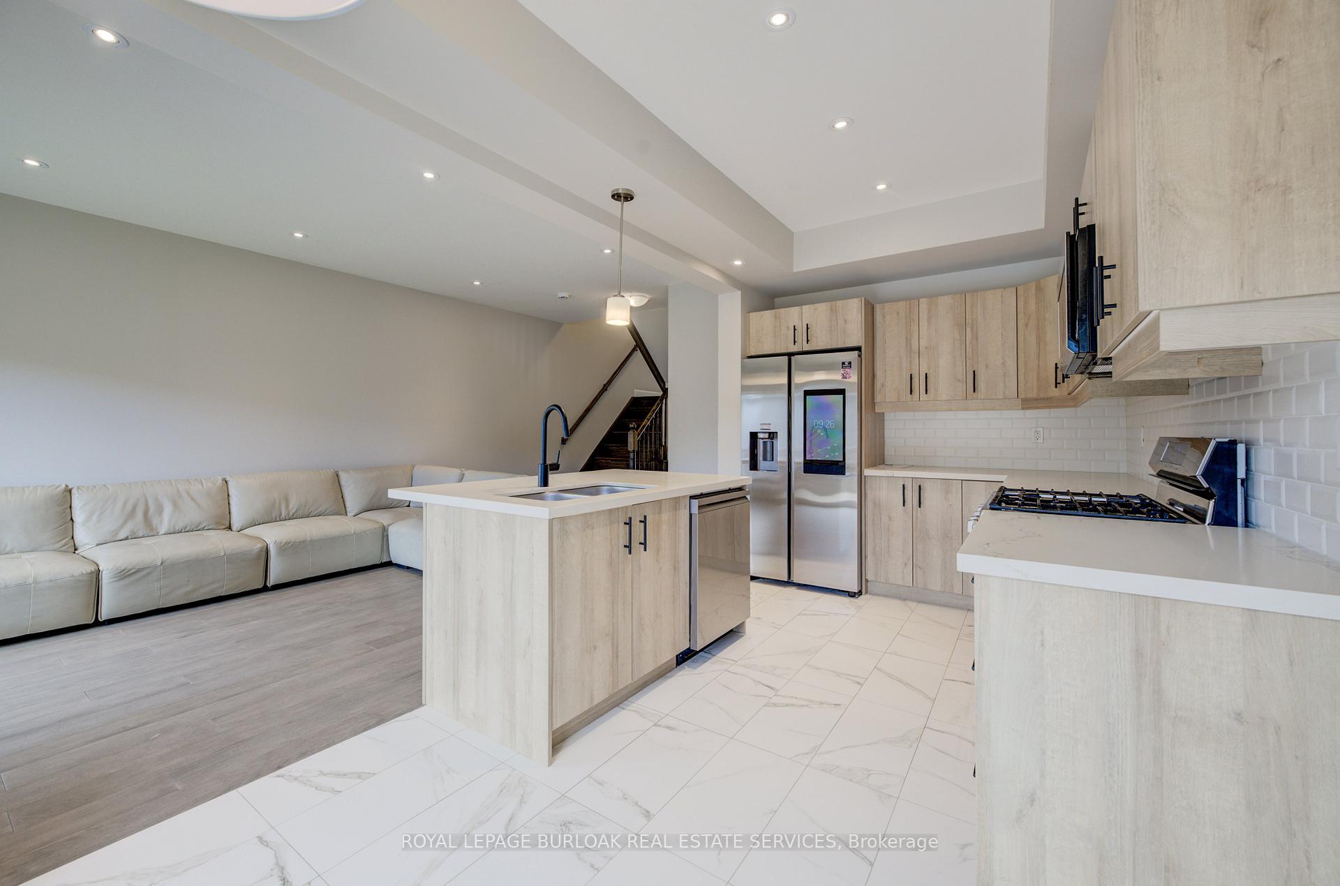 Photo 12 of 71 Bensley Lane, Hamilton, Mountview — HOMEH