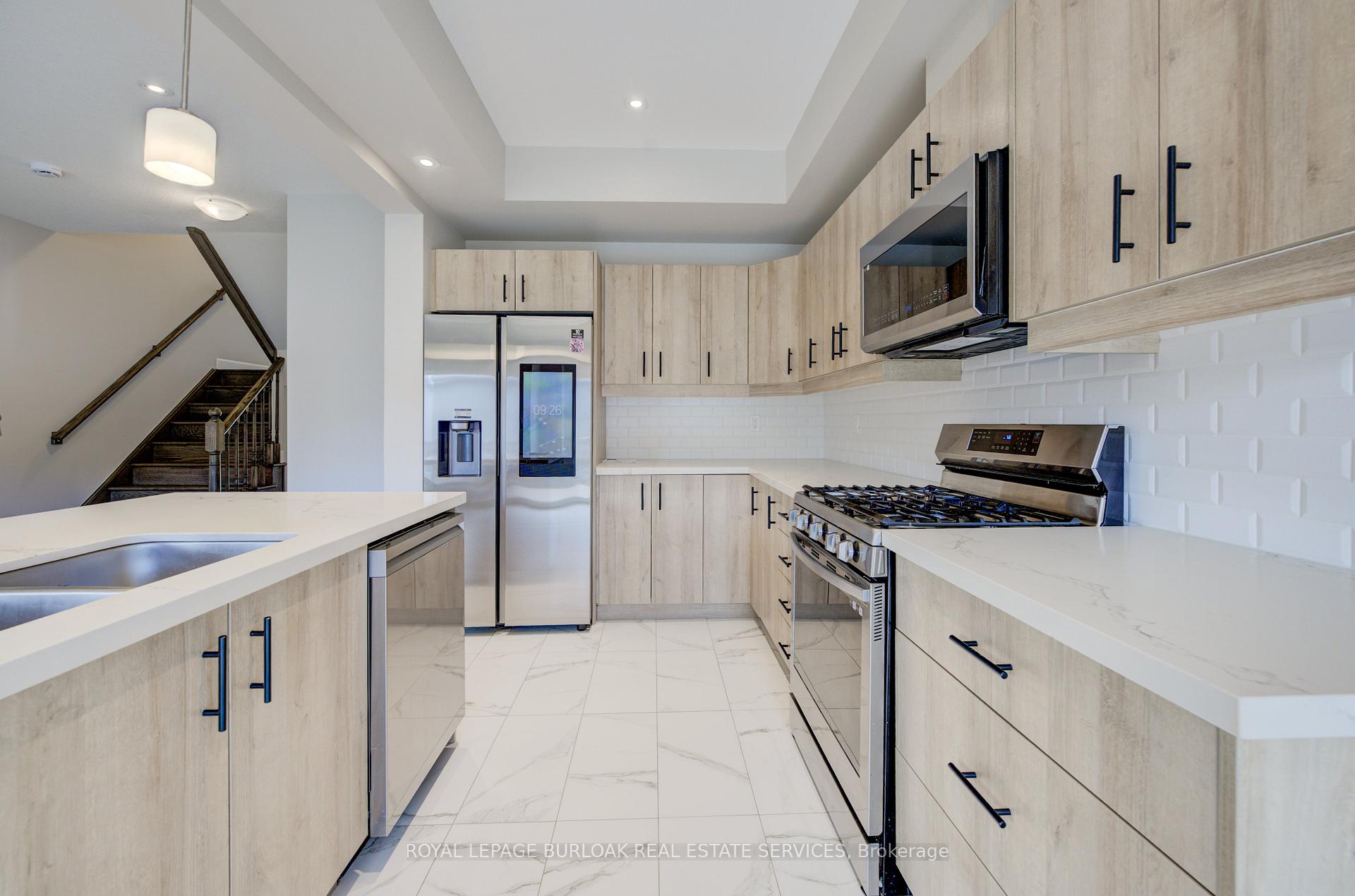 Photo 13 of 71 Bensley Lane, Hamilton, Mountview — HOMEH