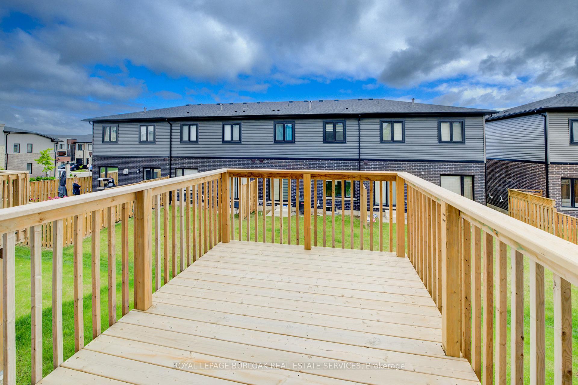 Photo 18 of 71 Bensley Lane, Hamilton, Mountview — HOMEH