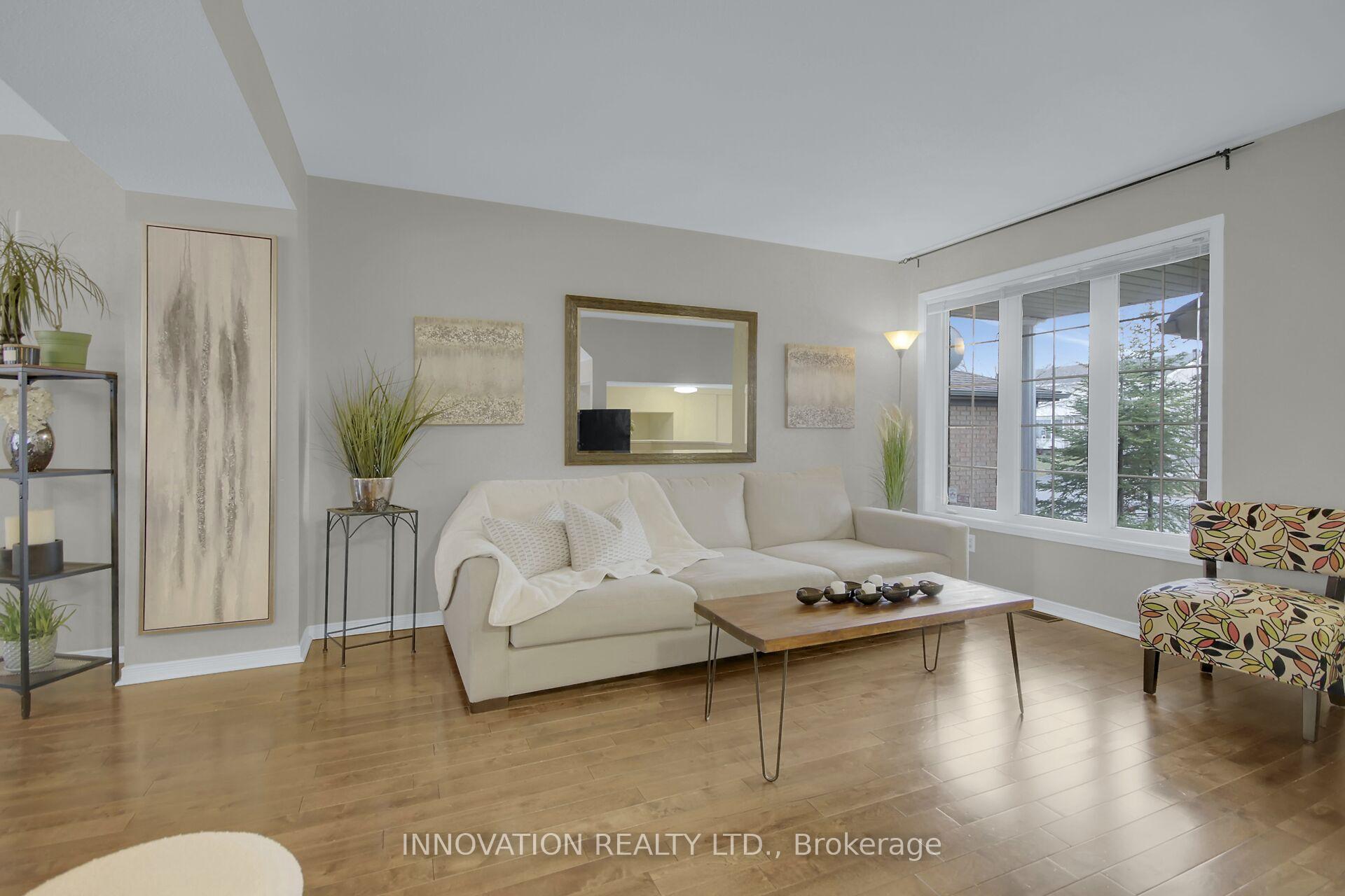 Photo 4 of 1145 Clyde Avenue, Ottawa, Central Park — HOMEH