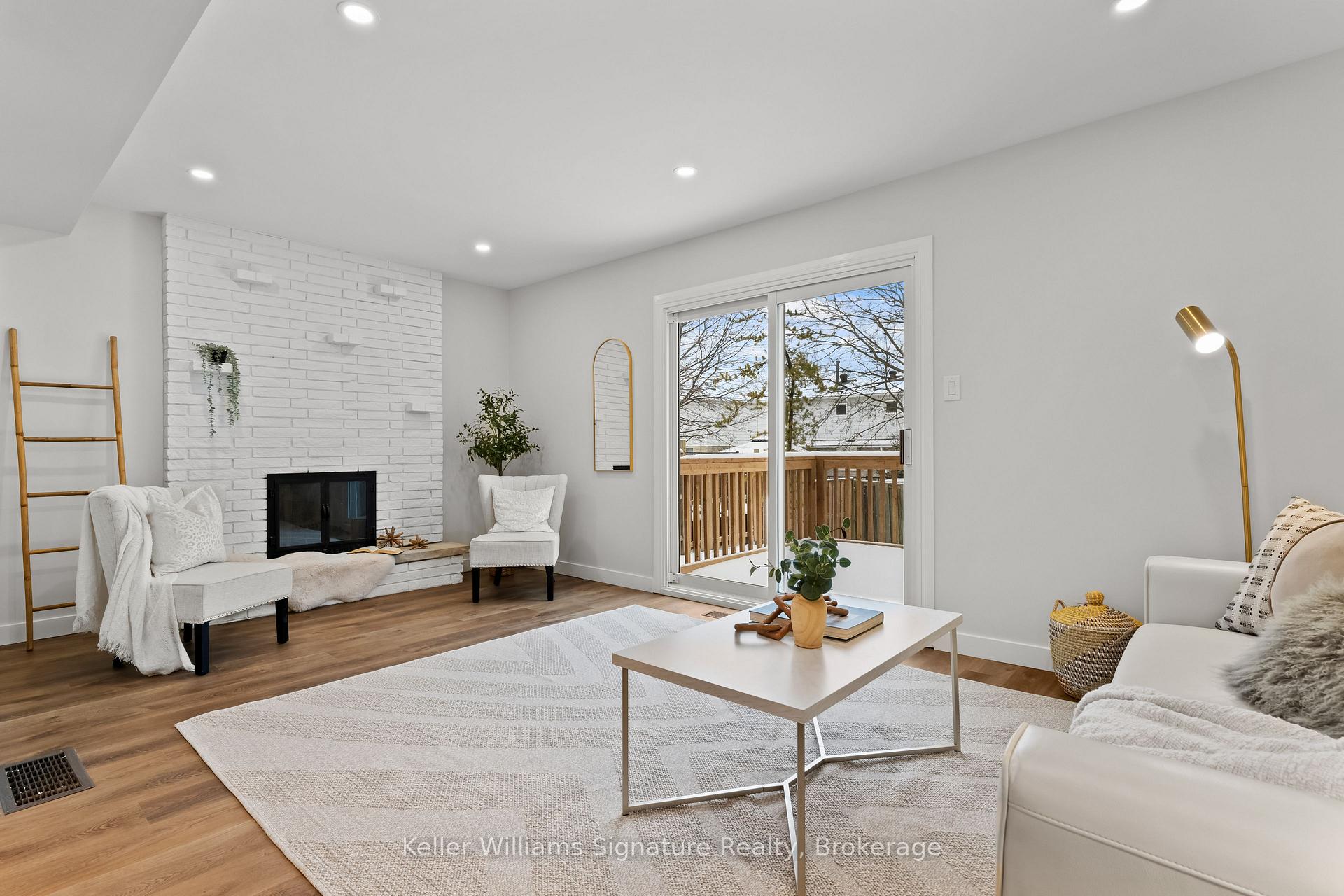 Photo 13 of 2265 Middlesmoor Crescent, Burlington, Brant Hills — HOMEH