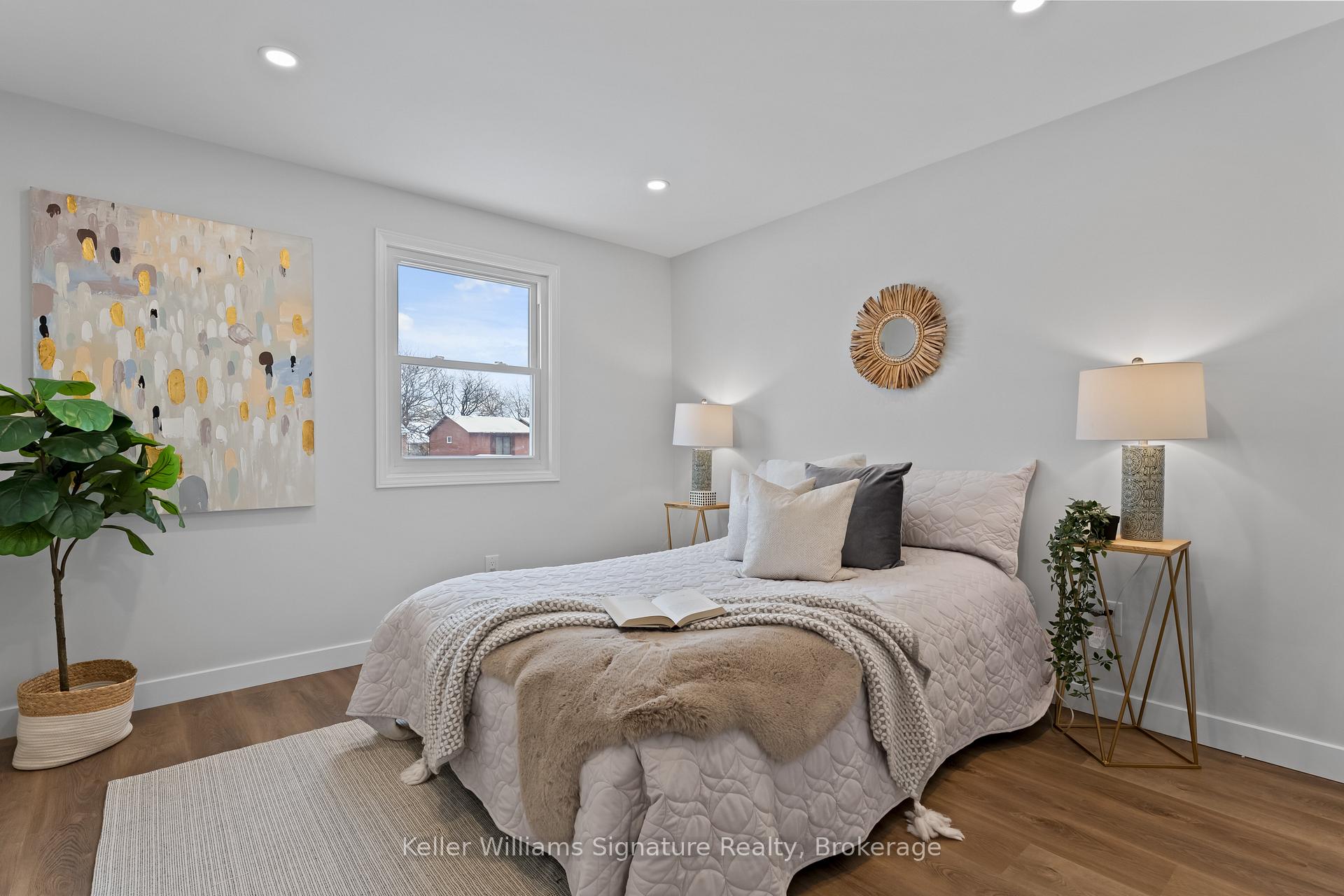 Photo 27 of 2265 Middlesmoor Crescent, Burlington, Brant Hills — HOMEH