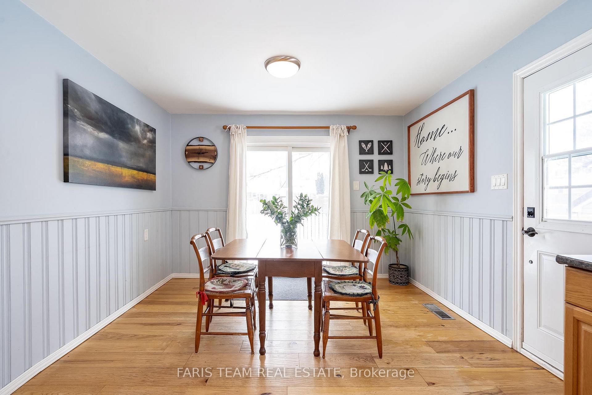 Photo 6 of 150 Clapperton Street, Barrie, Wellington — HOMEH