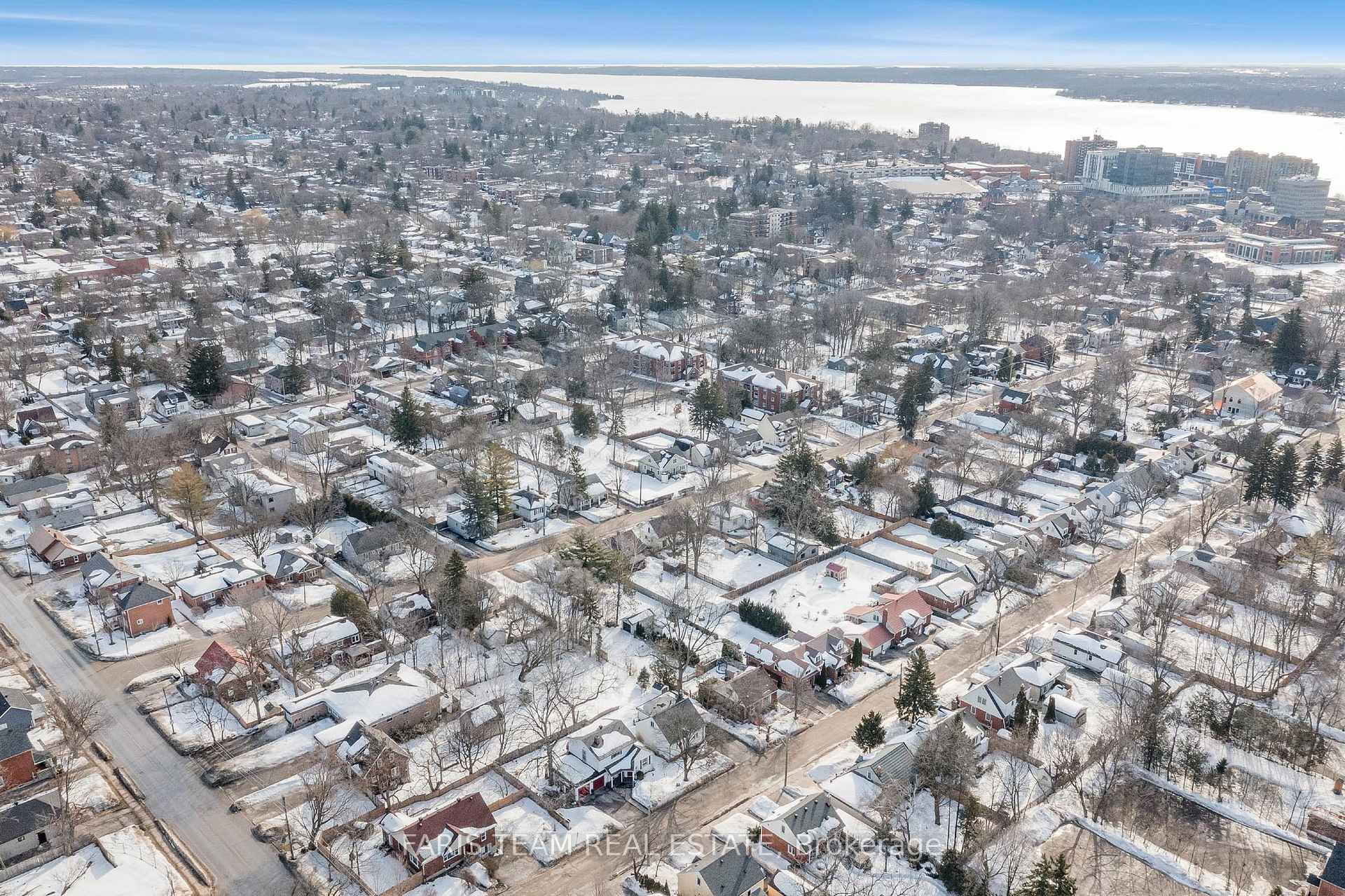 Photo 21 of 150 Clapperton Street, Barrie, Wellington — HOMEH