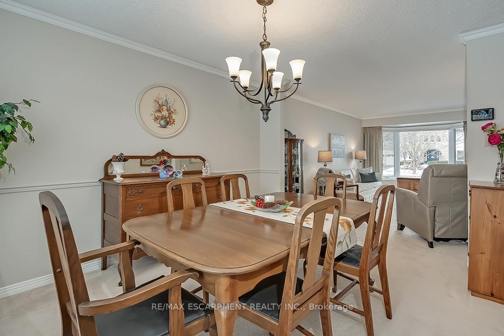 Photo 8 of 4152 Millcroft Park Drive, Burlington, Rose — HOMEH
