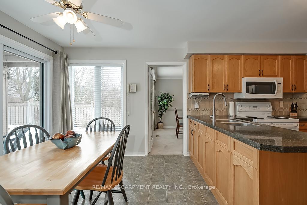 Photo 10 of 4152 Millcroft Park Drive, Burlington, Rose — HOMEH