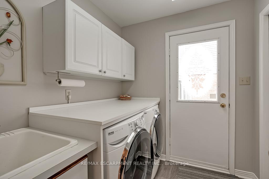 Photo 16 of 4152 Millcroft Park Drive, Burlington, Rose — HOMEH
