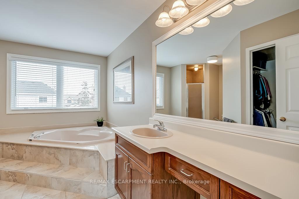 Photo 21 of 4152 Millcroft Park Drive, Burlington, Rose — HOMEH