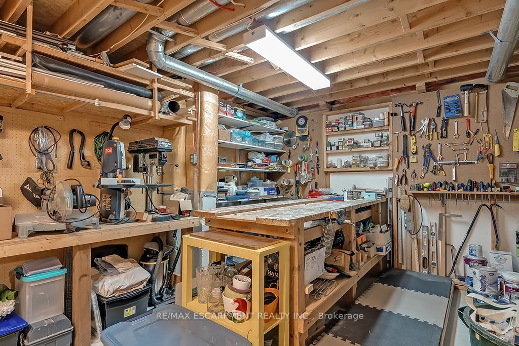 Photo 32 of 4152 Millcroft Park Drive, Burlington, Rose — HOMEH