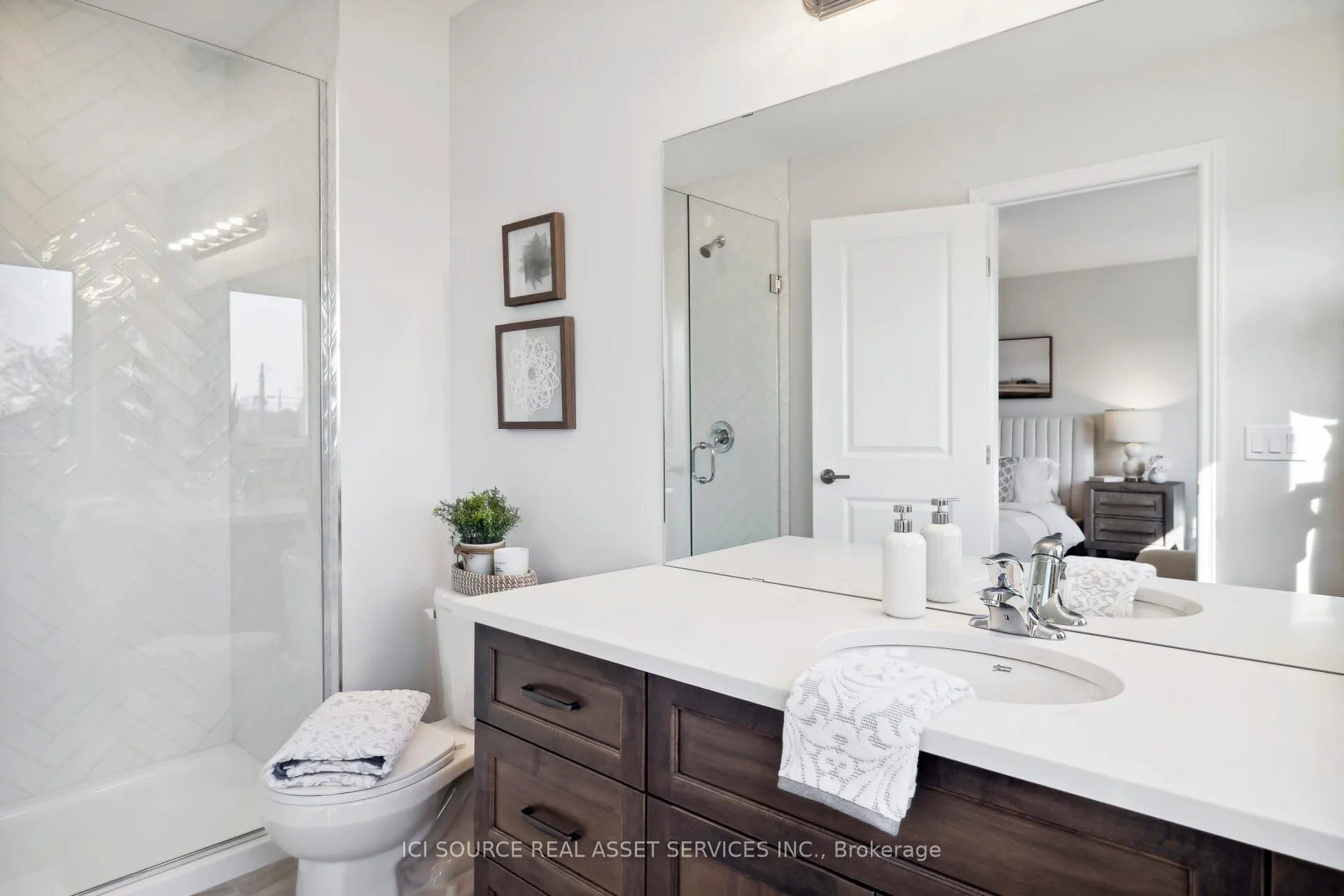 Photo 23 of 276 Tanglewood Drive, Hamilton, Rural Glanbrook — HOMEH