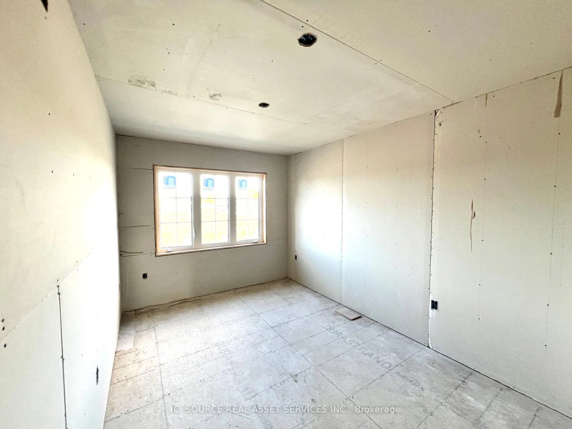 Photo 35 of 276 Tanglewood Drive, Hamilton, Rural Glanbrook — HOMEH