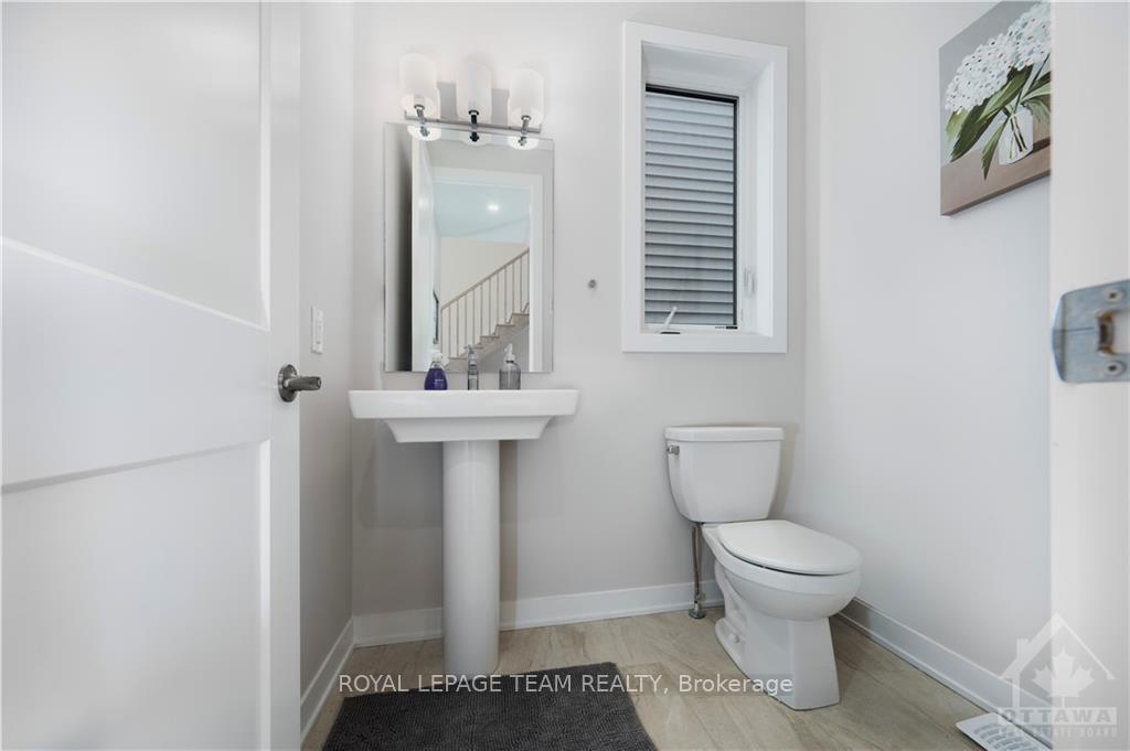 Photo 7 of 241 Appalachian Circle, Ottawa, Barrhaven - Half Moon Bay — HOMEH