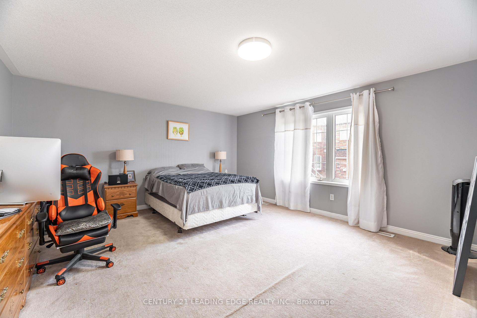 Photo 27 of 2 Thackery Drive, Ajax, Northeast Ajax — HOMEH