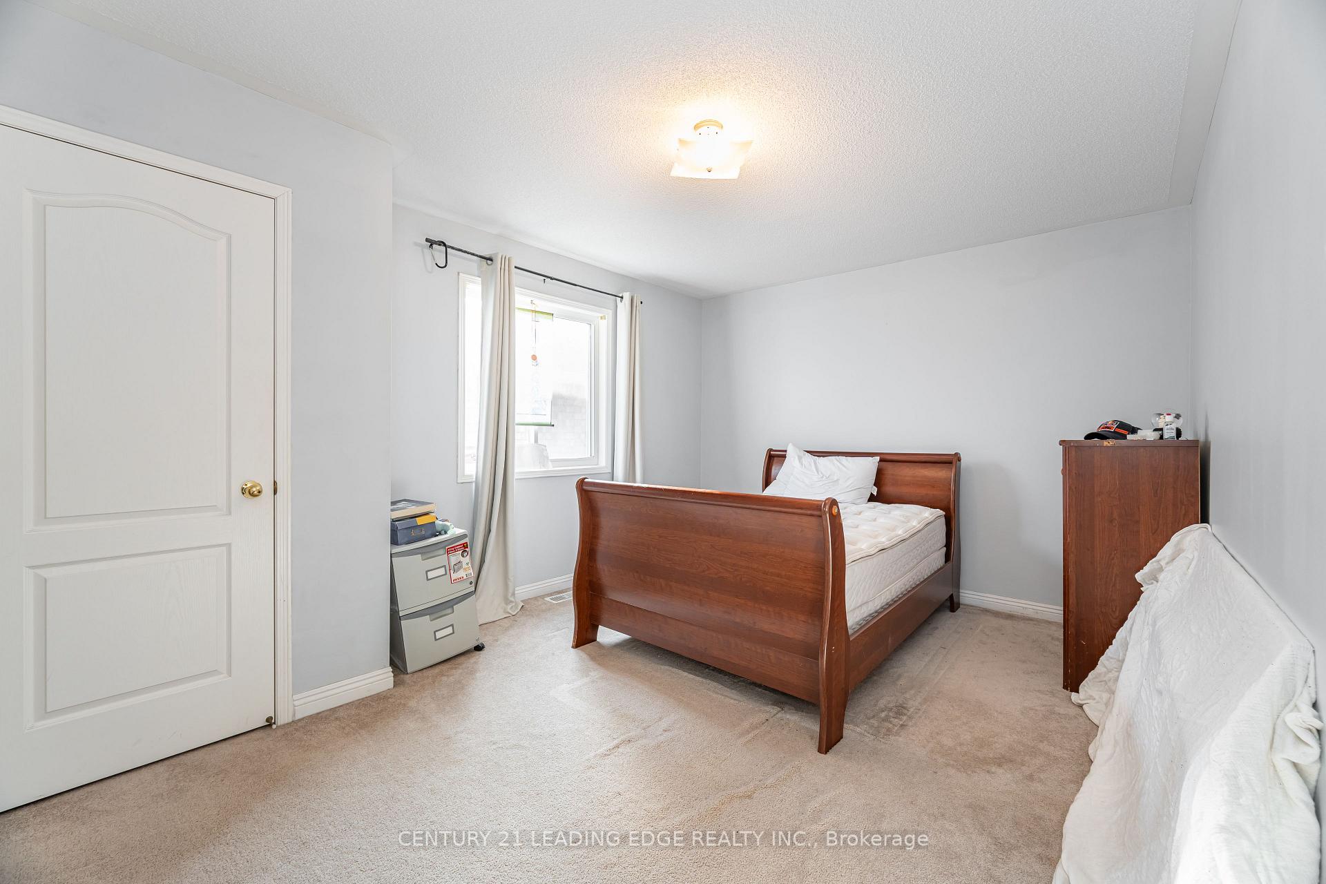 Photo 30 of 2 Thackery Drive, Ajax, Northeast Ajax — HOMEH