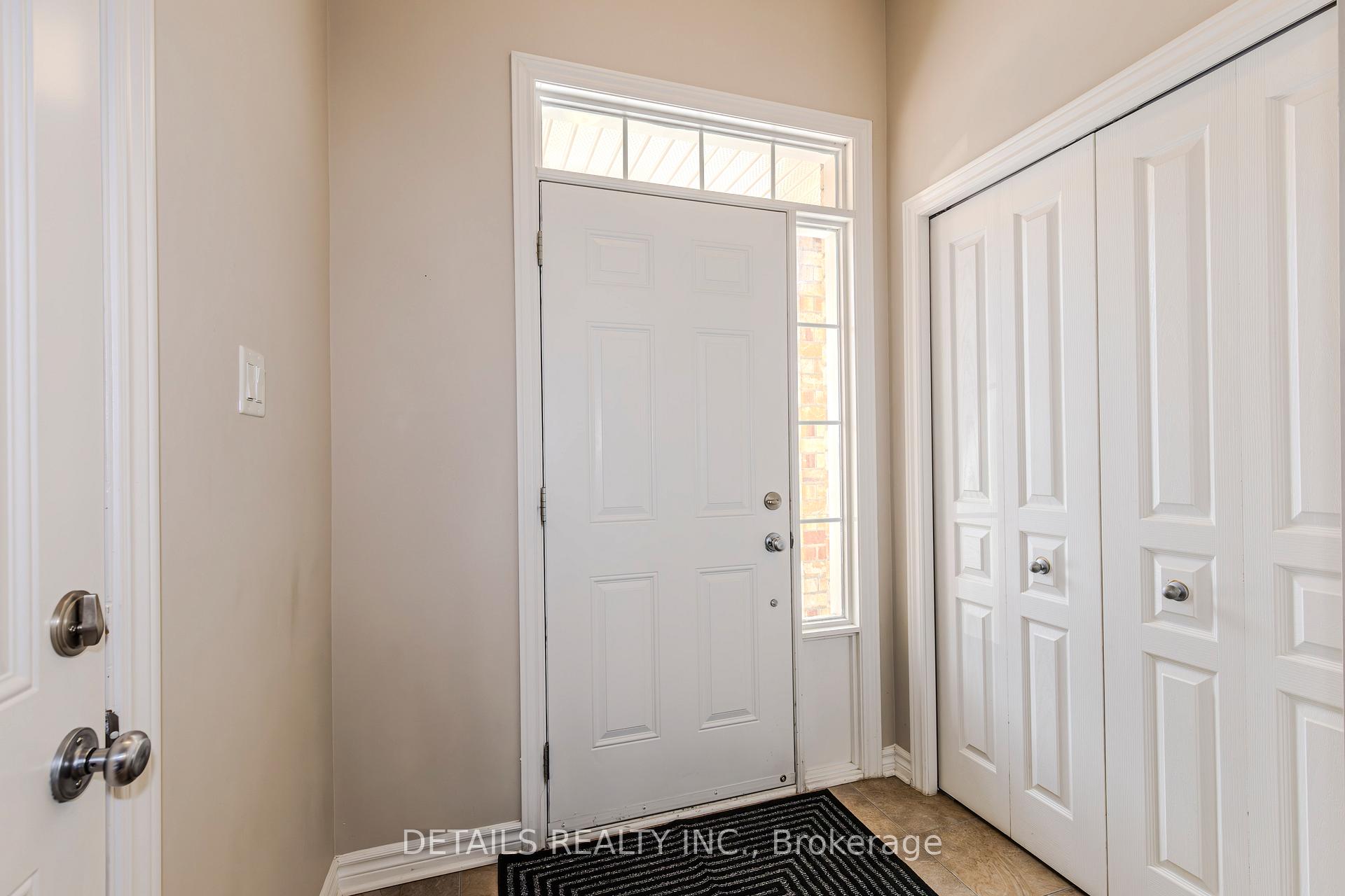 Photo 2 of 53 Madelon Drive, Ottawa, Barrhaven - Longfields — HOMEH