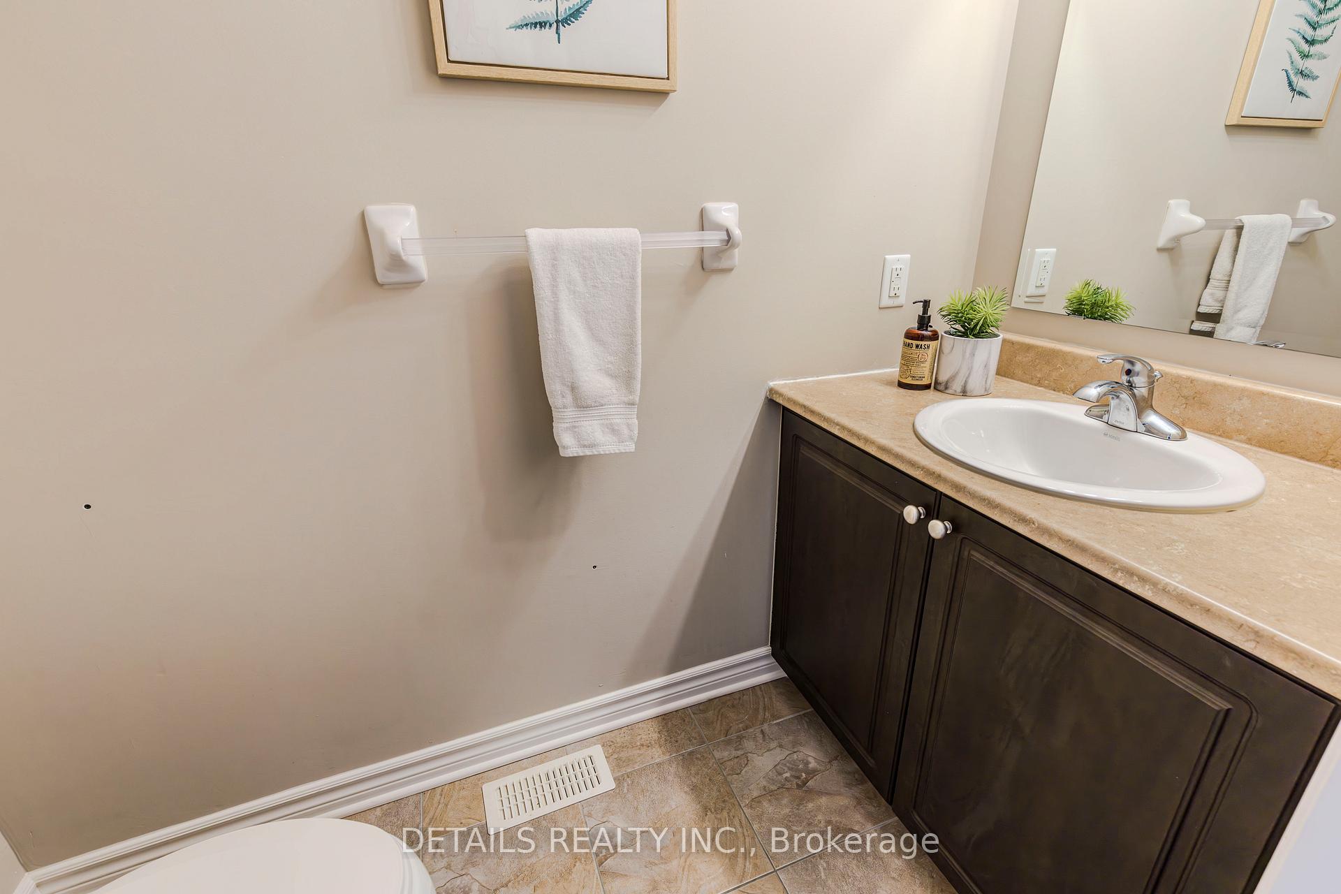 Photo 5 of 53 Madelon Drive, Ottawa, Barrhaven - Longfields — HOMEH
