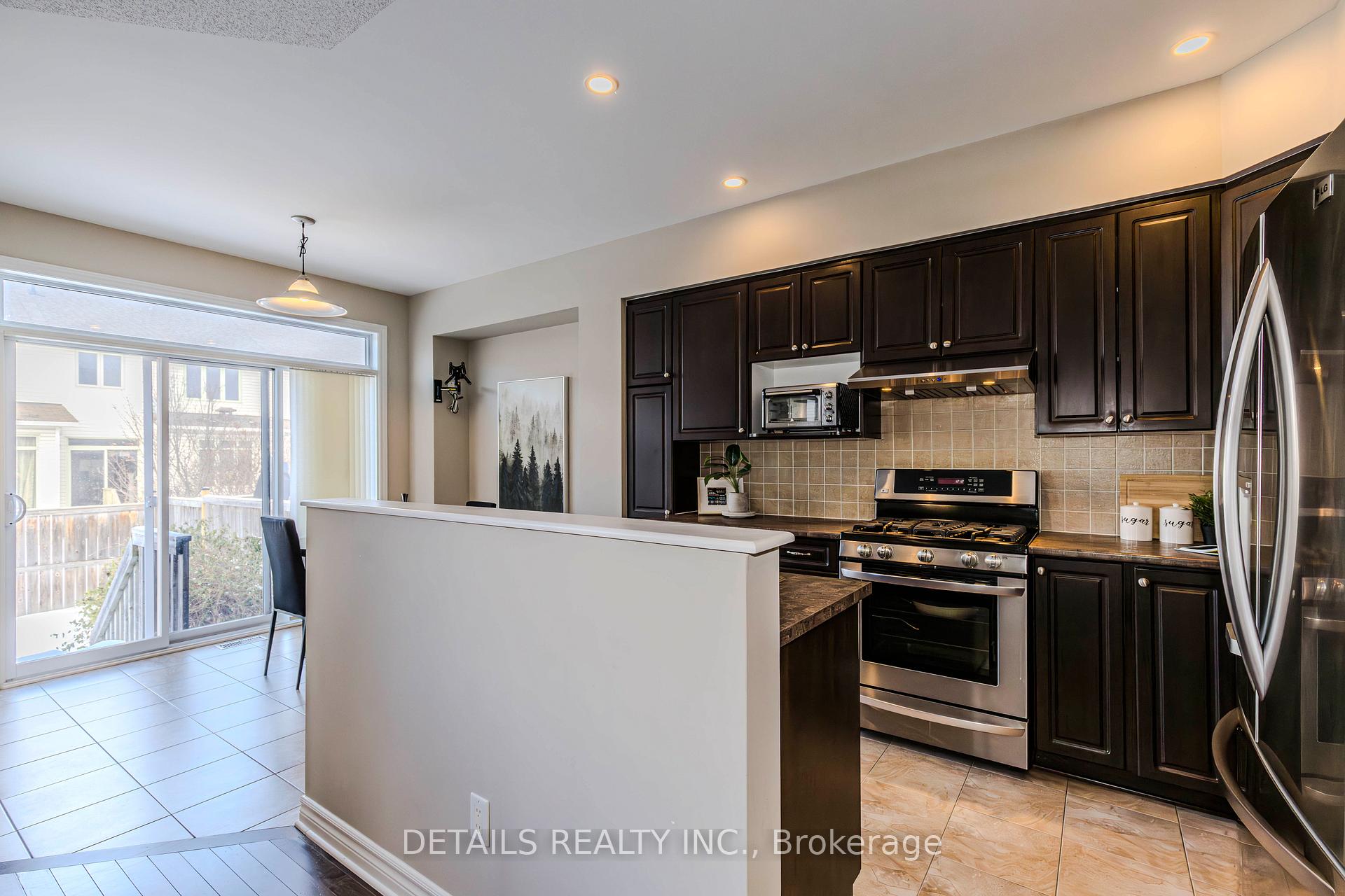 Photo 14 of 53 Madelon Drive, Ottawa, Barrhaven - Longfields — HOMEH