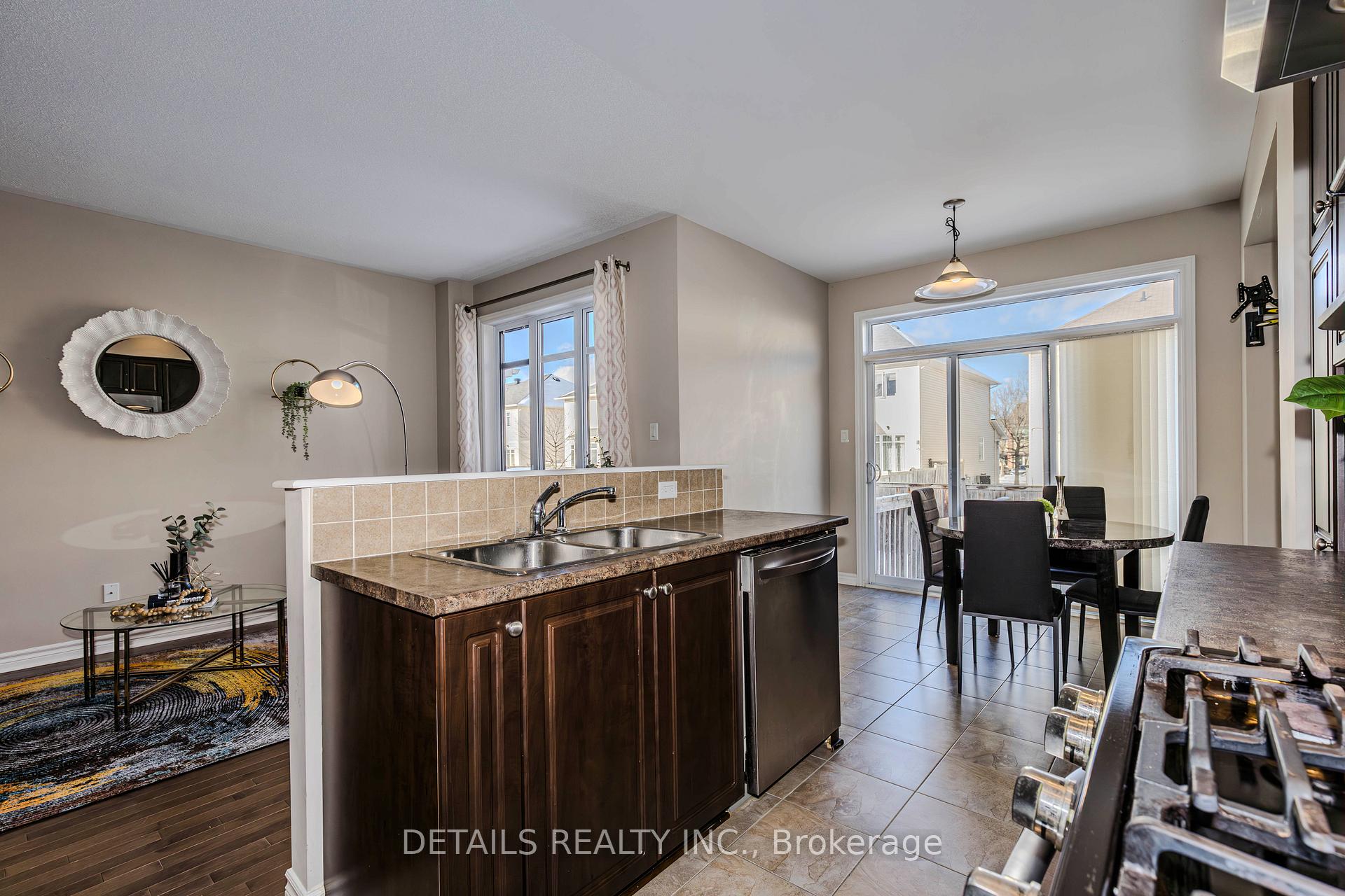Photo 18 of 53 Madelon Drive, Ottawa, Barrhaven - Longfields — HOMEH