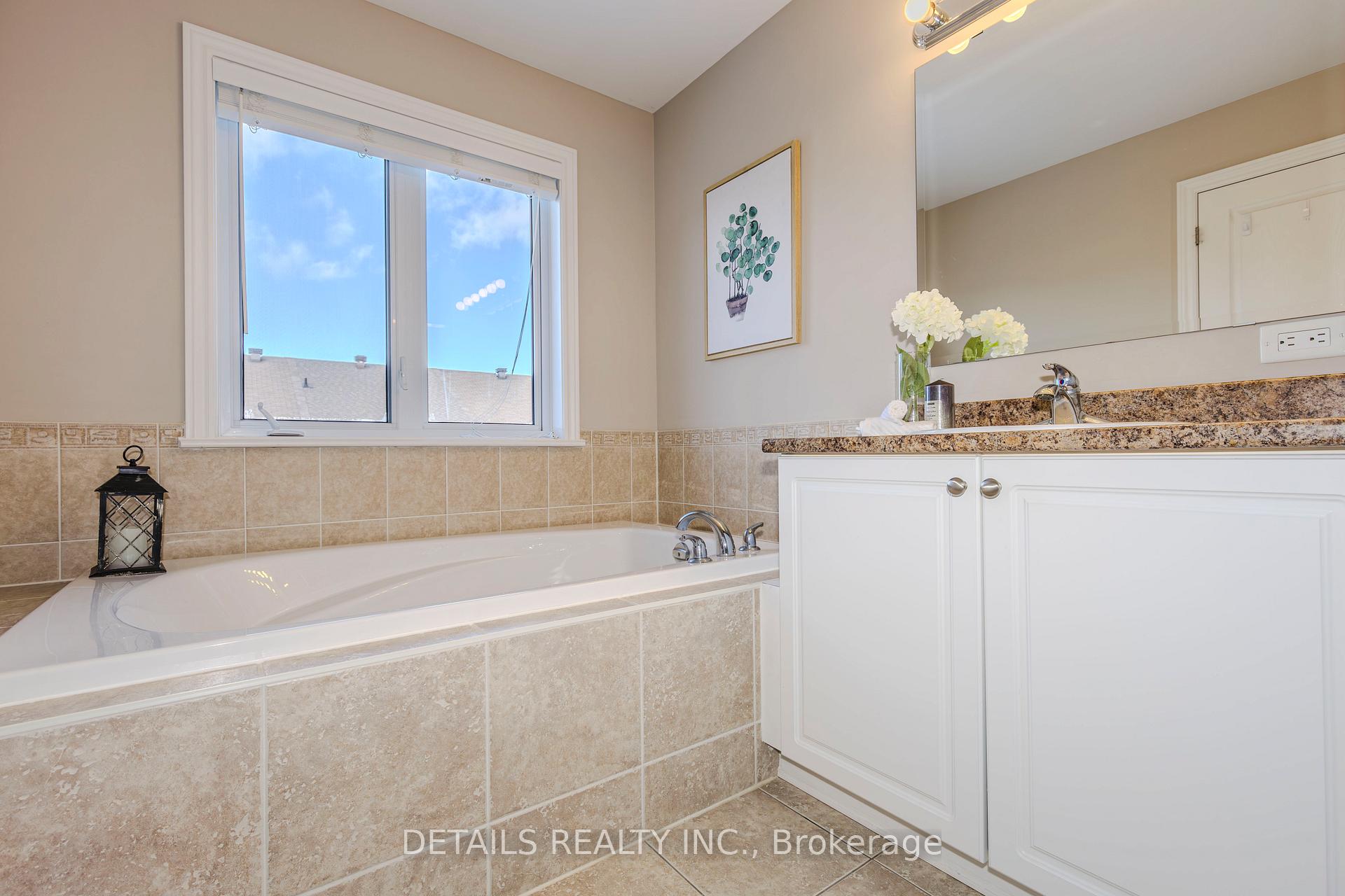Photo 29 of 53 Madelon Drive, Ottawa, Barrhaven - Longfields — HOMEH