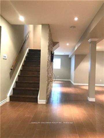 Photo 16 of 10 Jessica Drive, Barrie, Painswick South — HOMEH