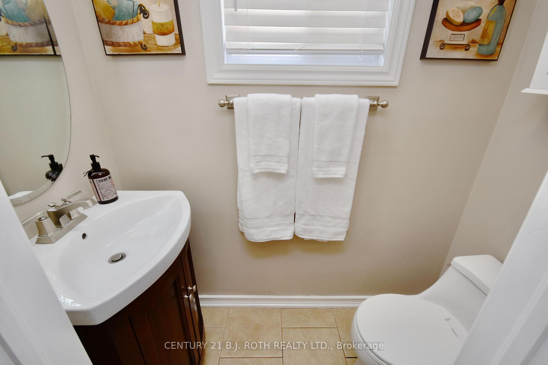 Photo 18 of 46 Mcveigh Drive, Barrie, Northwest — HOMEH