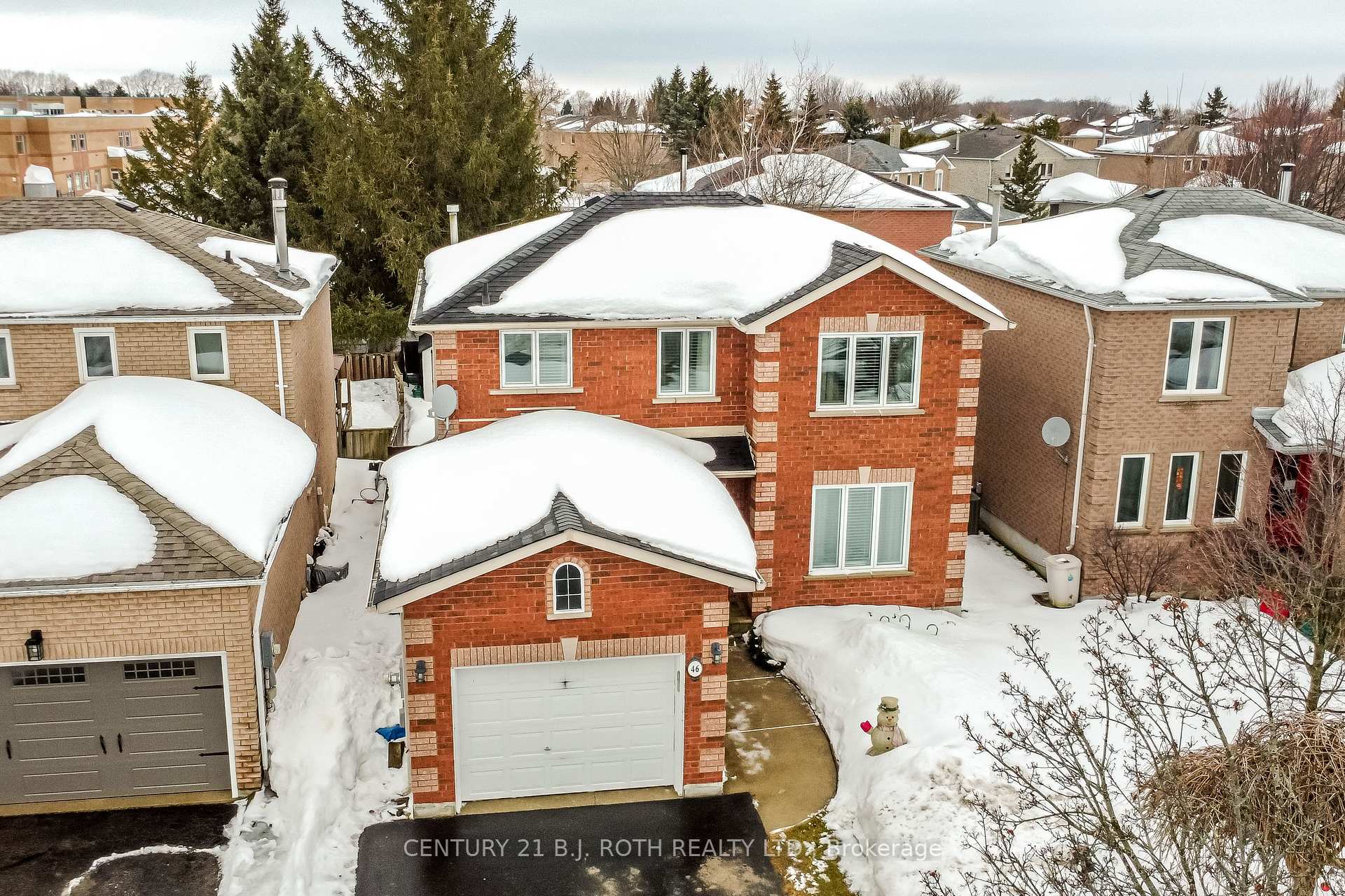 Photo 48 of 46 Mcveigh Drive, Barrie, Northwest — HOMEH
