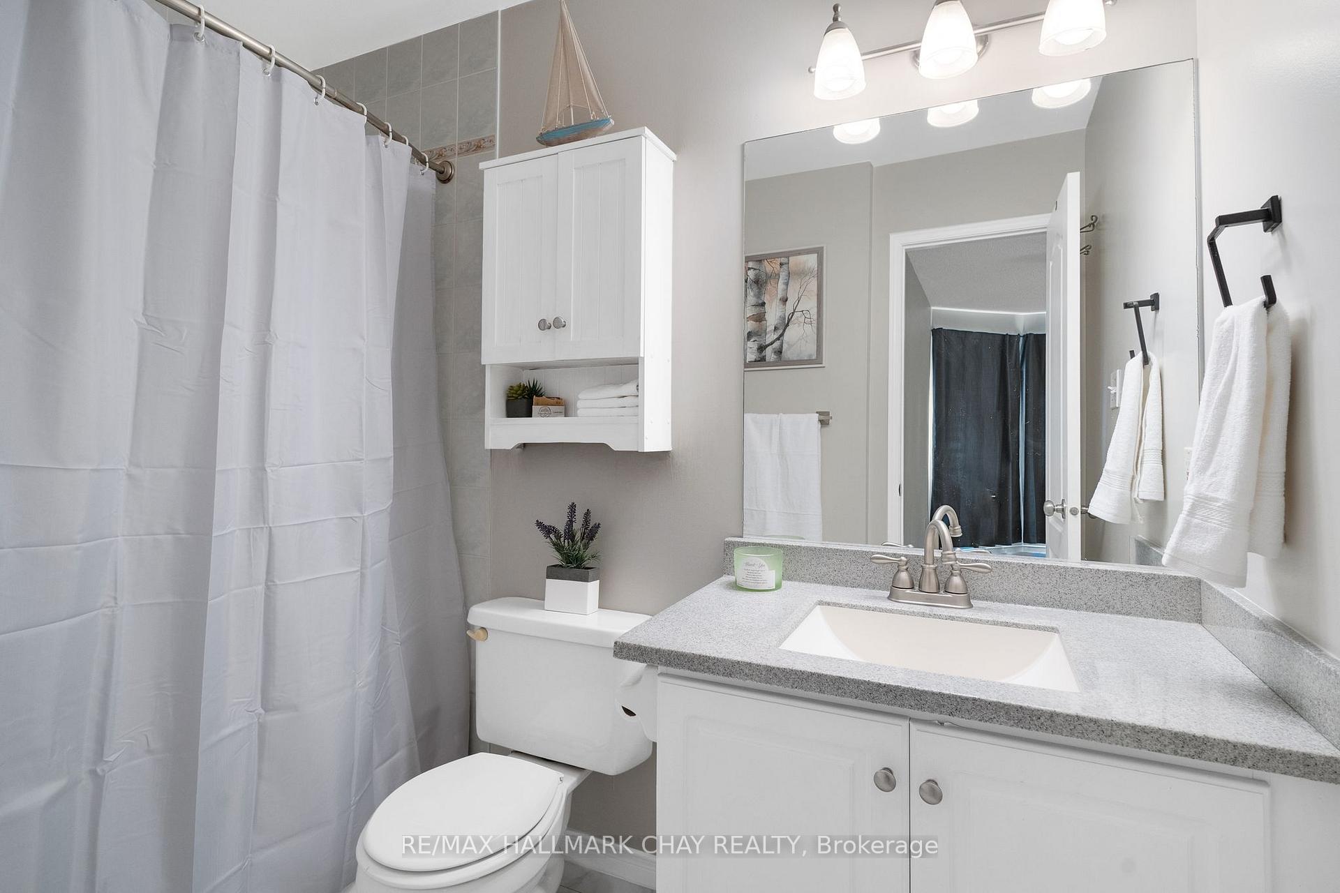 Photo 14 of 231 Mapleton Avenue, Barrie, Holly — HOMEH