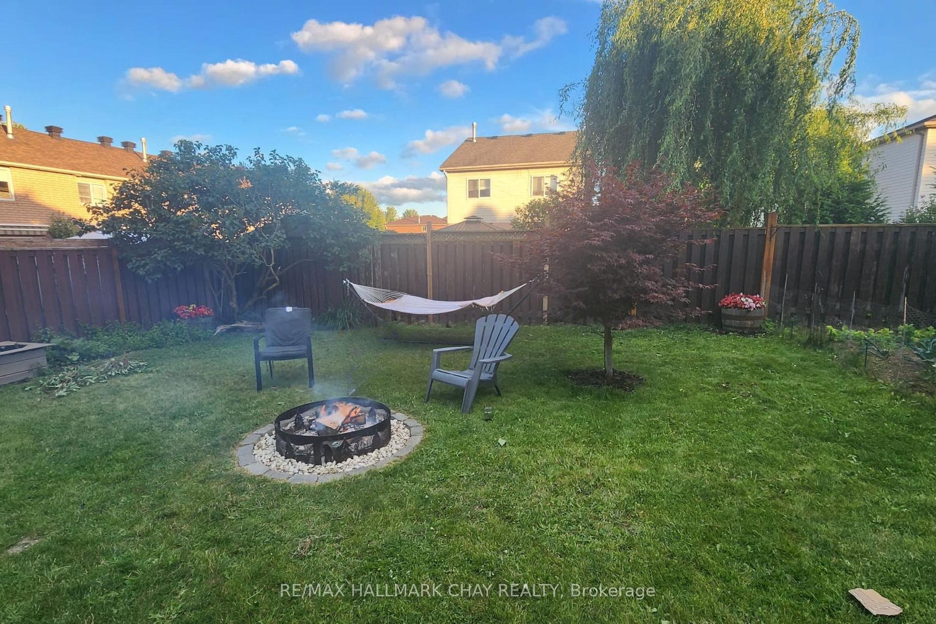 Photo 25 of 231 Mapleton Avenue, Barrie, Holly — HOMEH