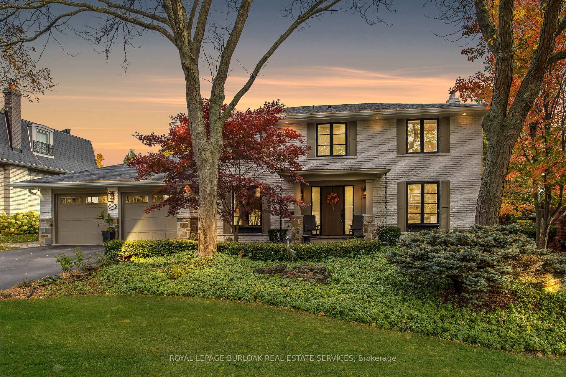 Front of 2091 Canterbury Drive