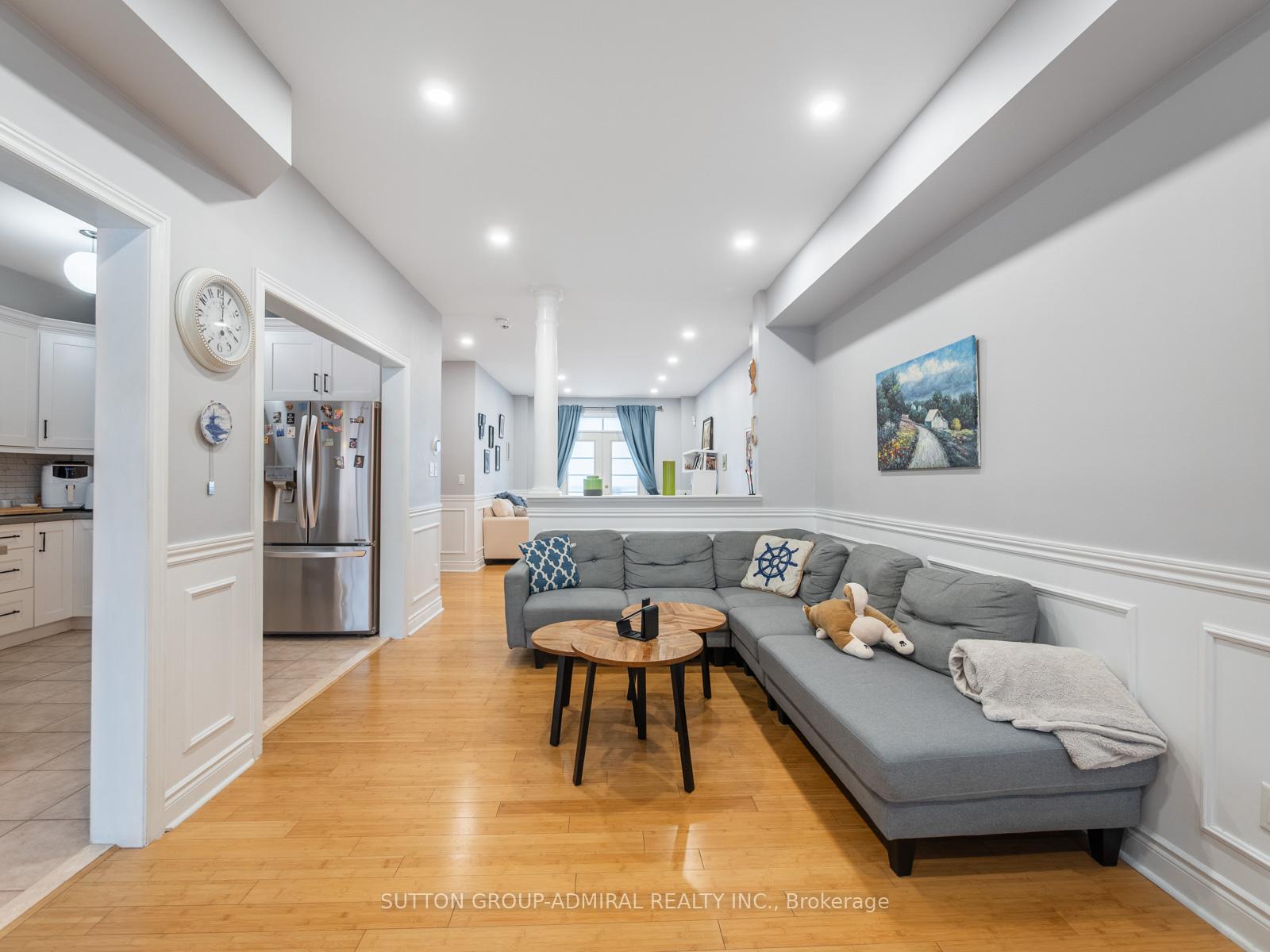 Photo 9 of 45 Honeywood Road, Vaughan, Patterson — HOMEH