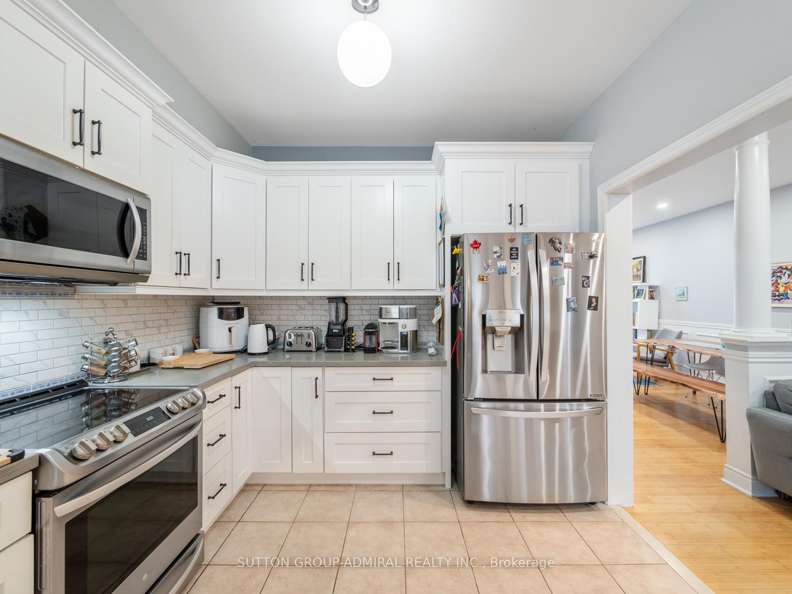 Photo 14 of 45 Honeywood Road, Vaughan, Patterson — HOMEH