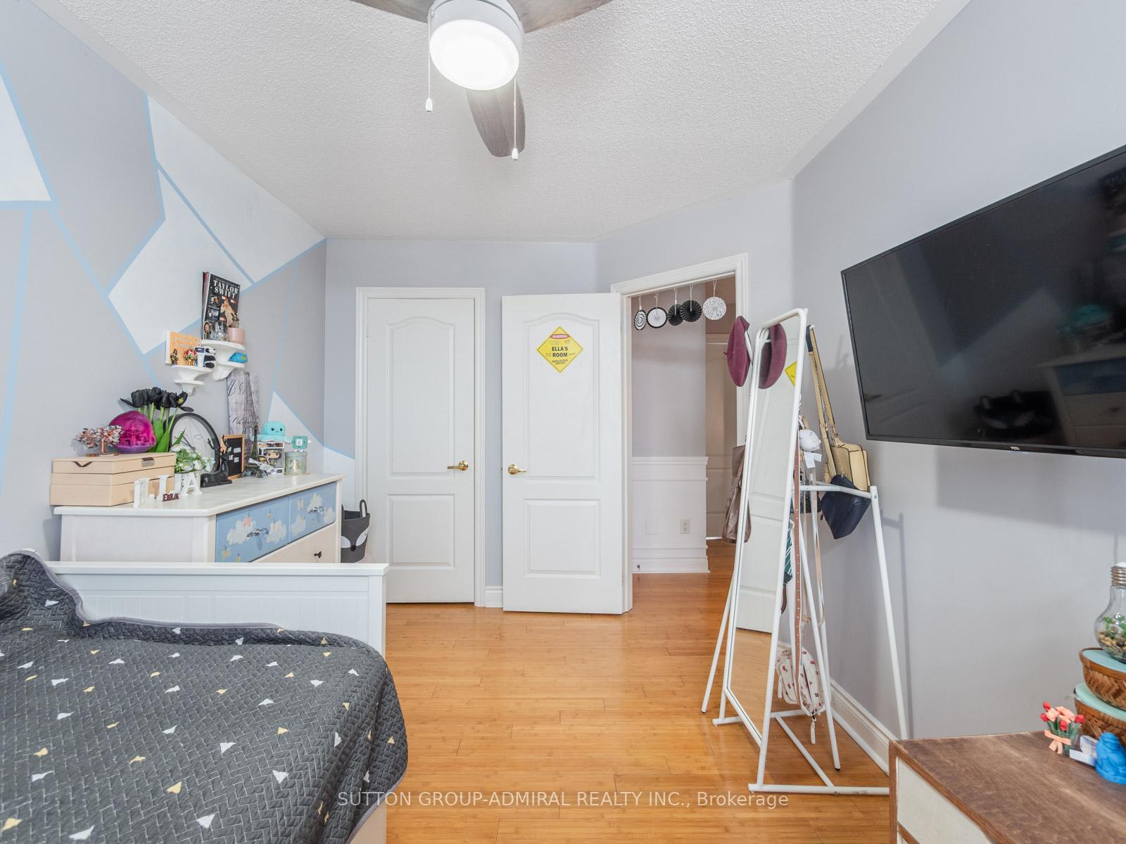 Photo 20 of 45 Honeywood Road, Vaughan, Patterson — HOMEH