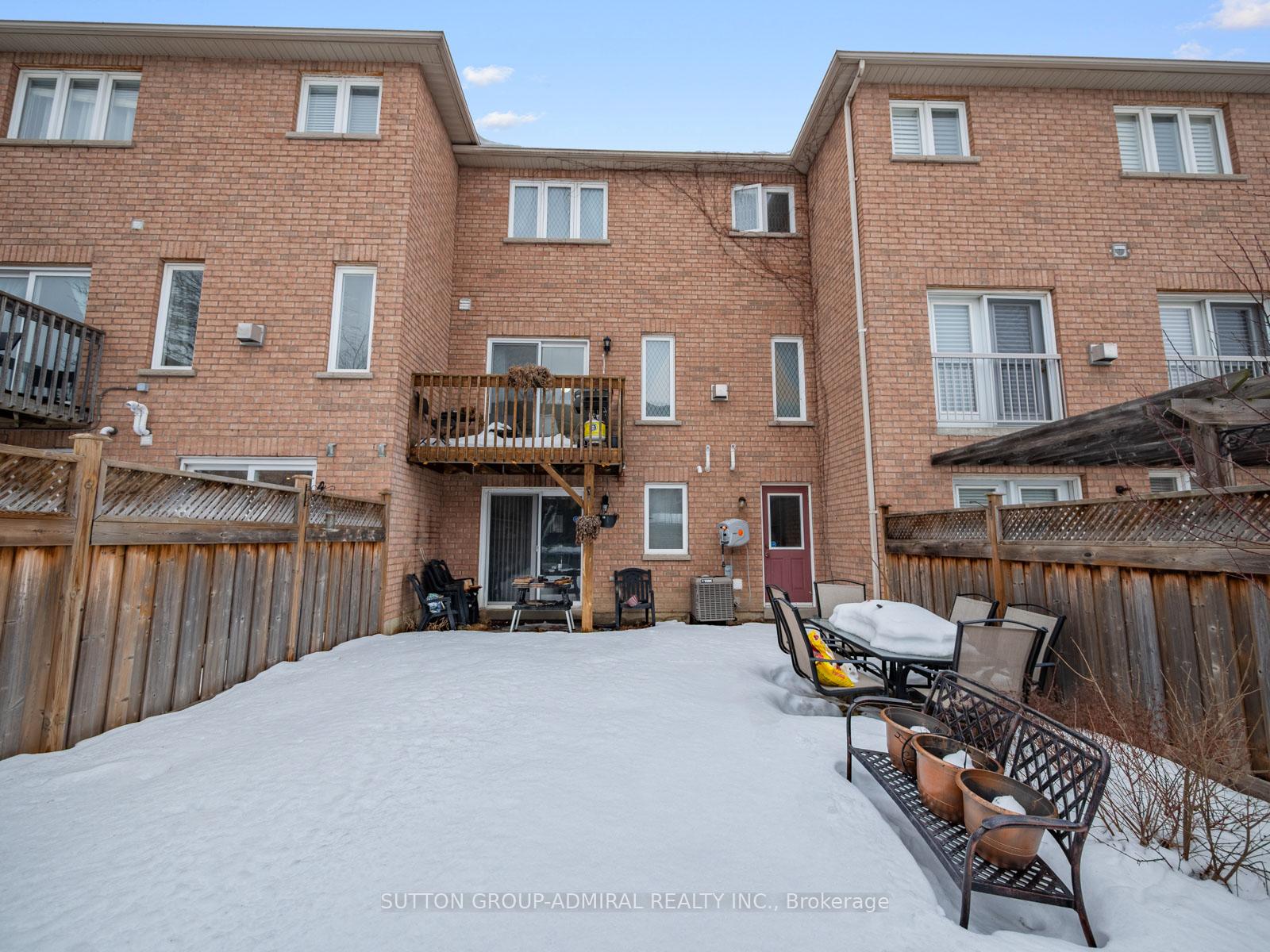 Photo 30 of 45 Honeywood Road, Vaughan, Patterson — HOMEH