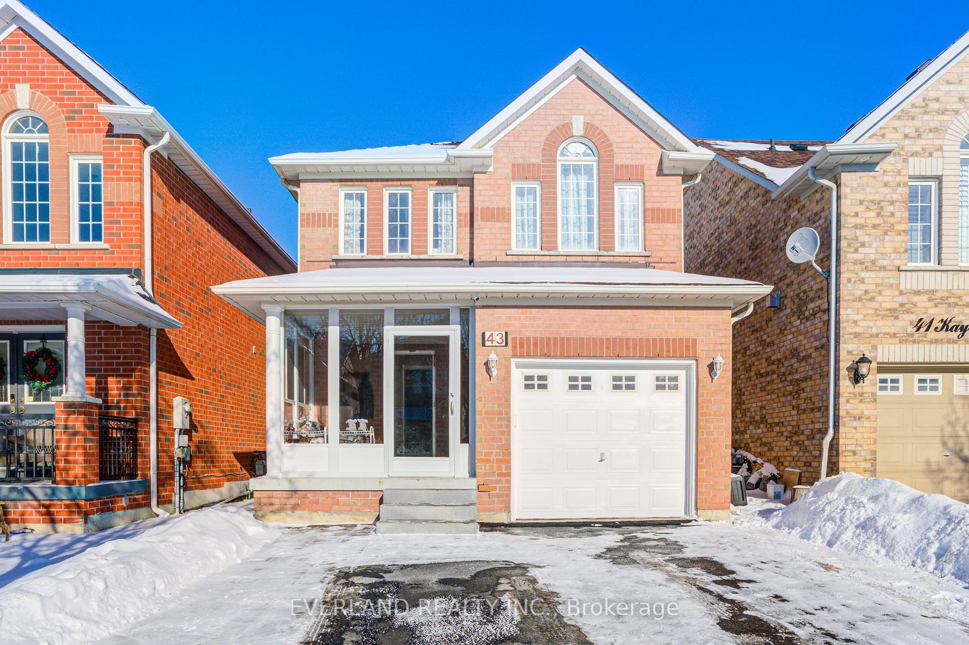 Front of 43 Kayla Crescent
