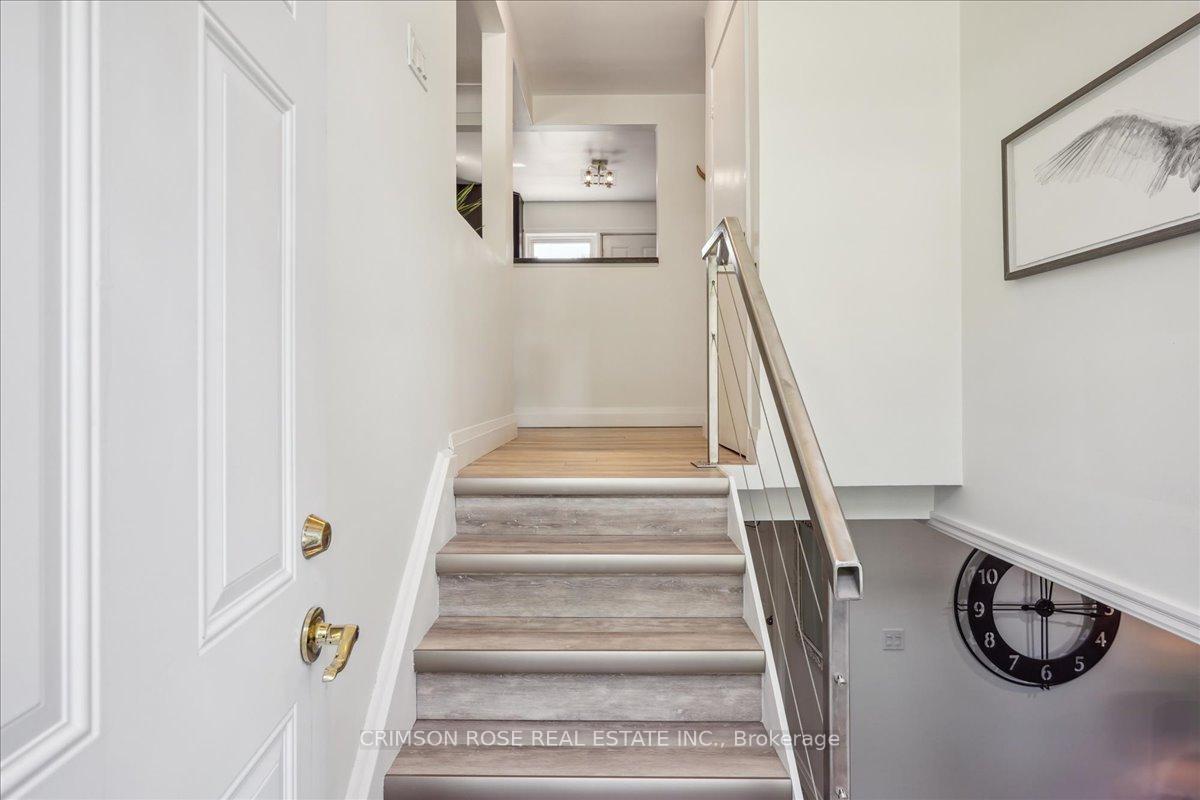 Photo 3 of 5436 Spruce Avenue, Burlington, Appleby — HOMEH