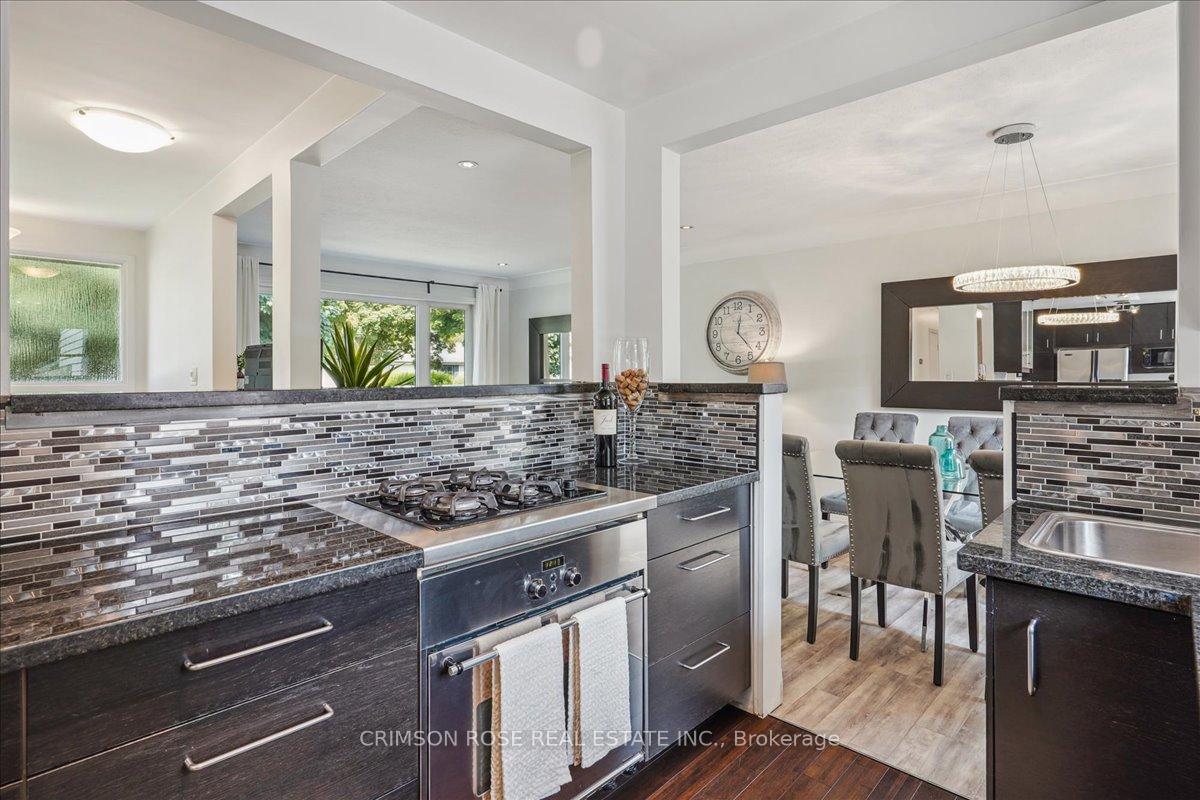Photo 12 of 5436 Spruce Avenue, Burlington, Appleby — HOMEH