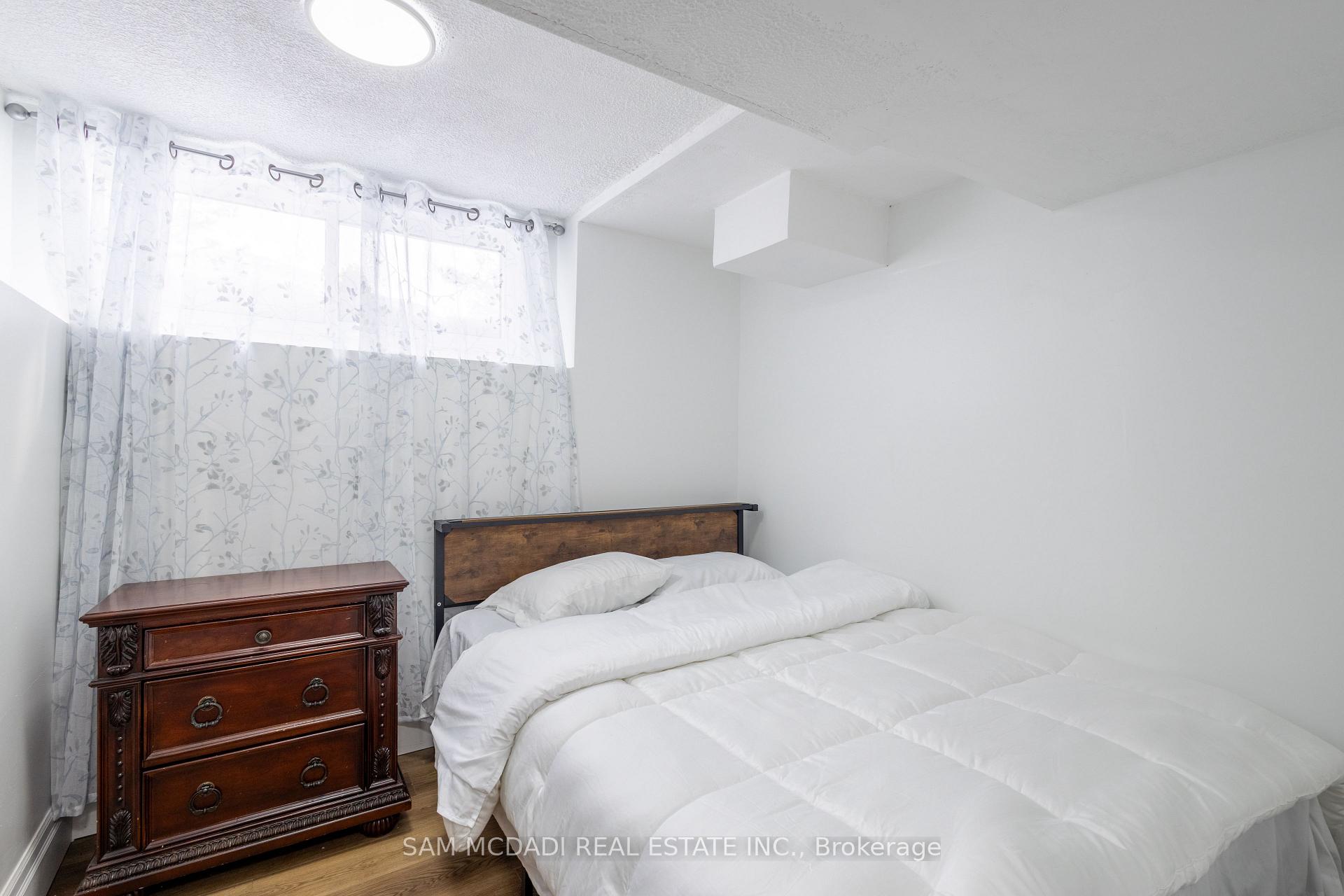 Photo 30 of 855 Jerseyville Road W, Hamilton, Rural Ancaster — HOMEH