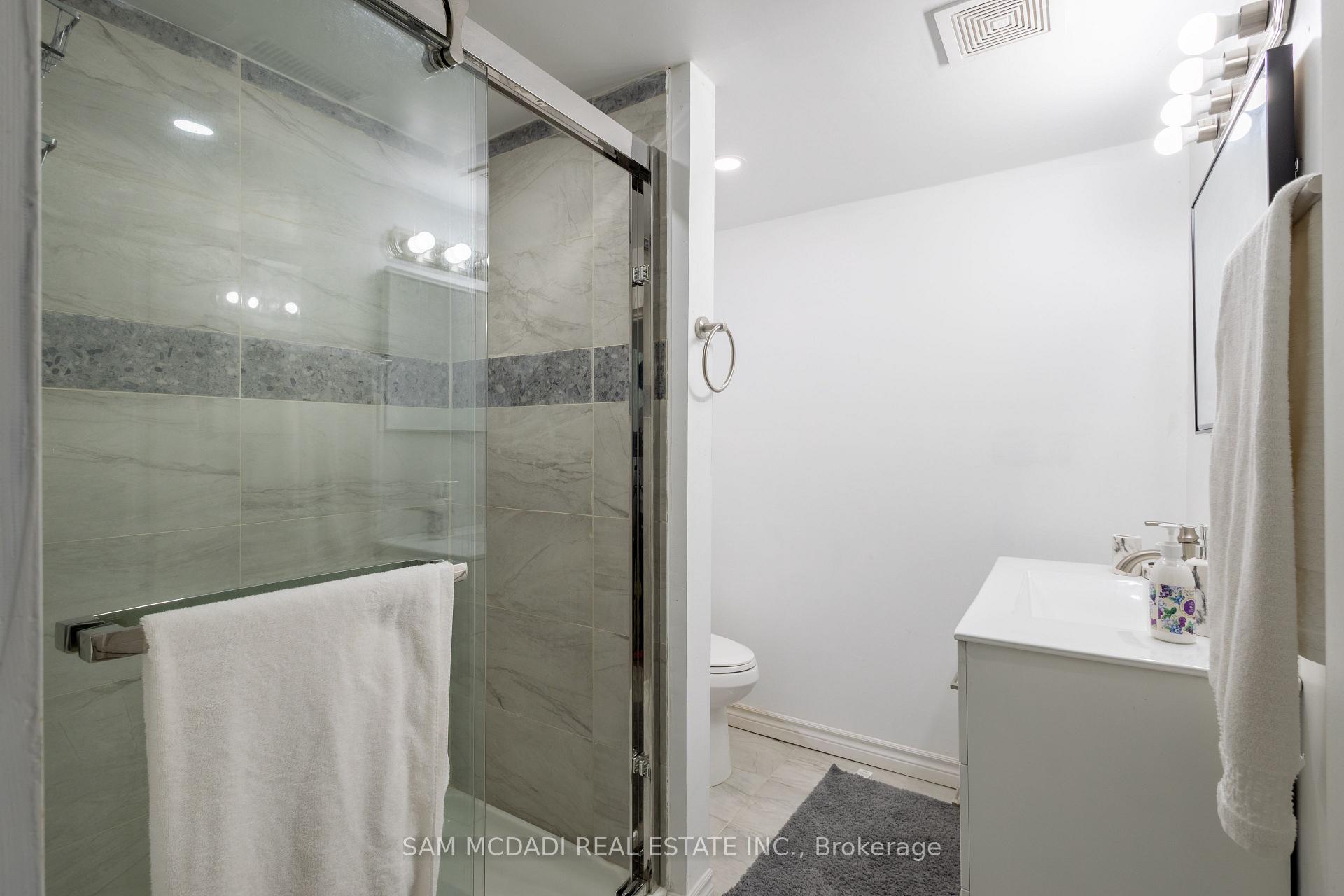 Photo 32 of 855 Jerseyville Road W, Hamilton, Rural Ancaster — HOMEH
