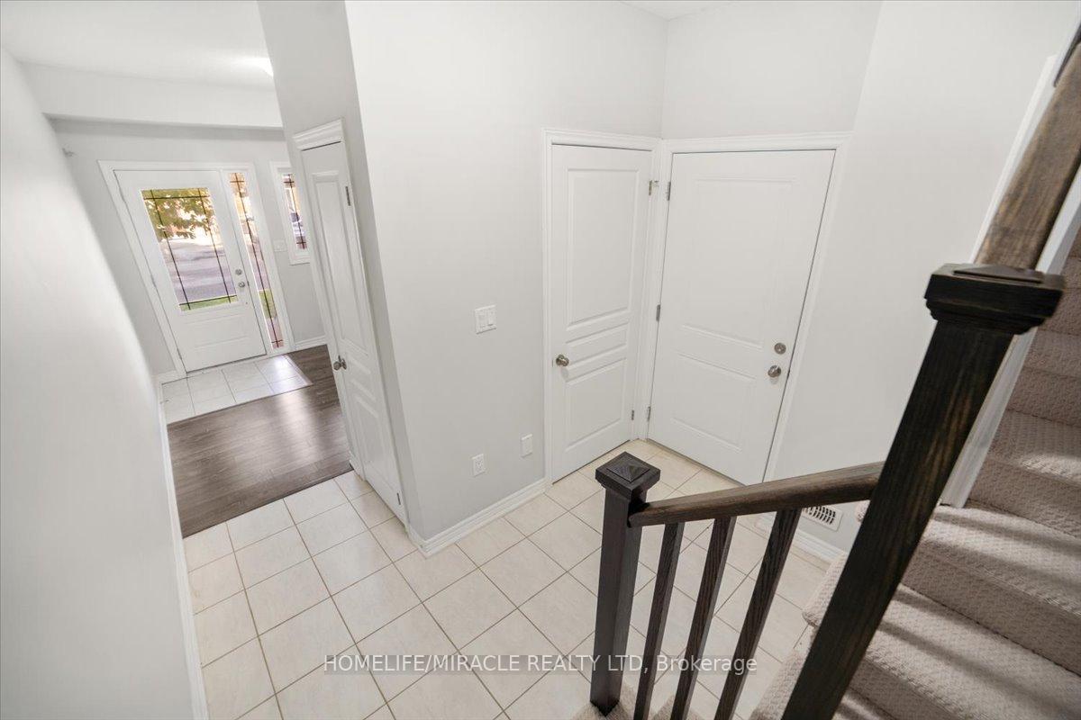 Photo 6 of 4122 Palermo Common, Burlington, Shoreacres — HOMEH