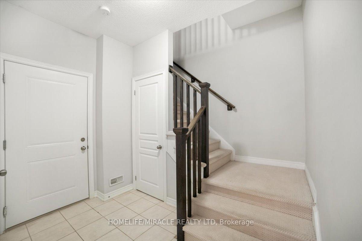 Photo 7 of 4122 Palermo Common, Burlington, Shoreacres — HOMEH