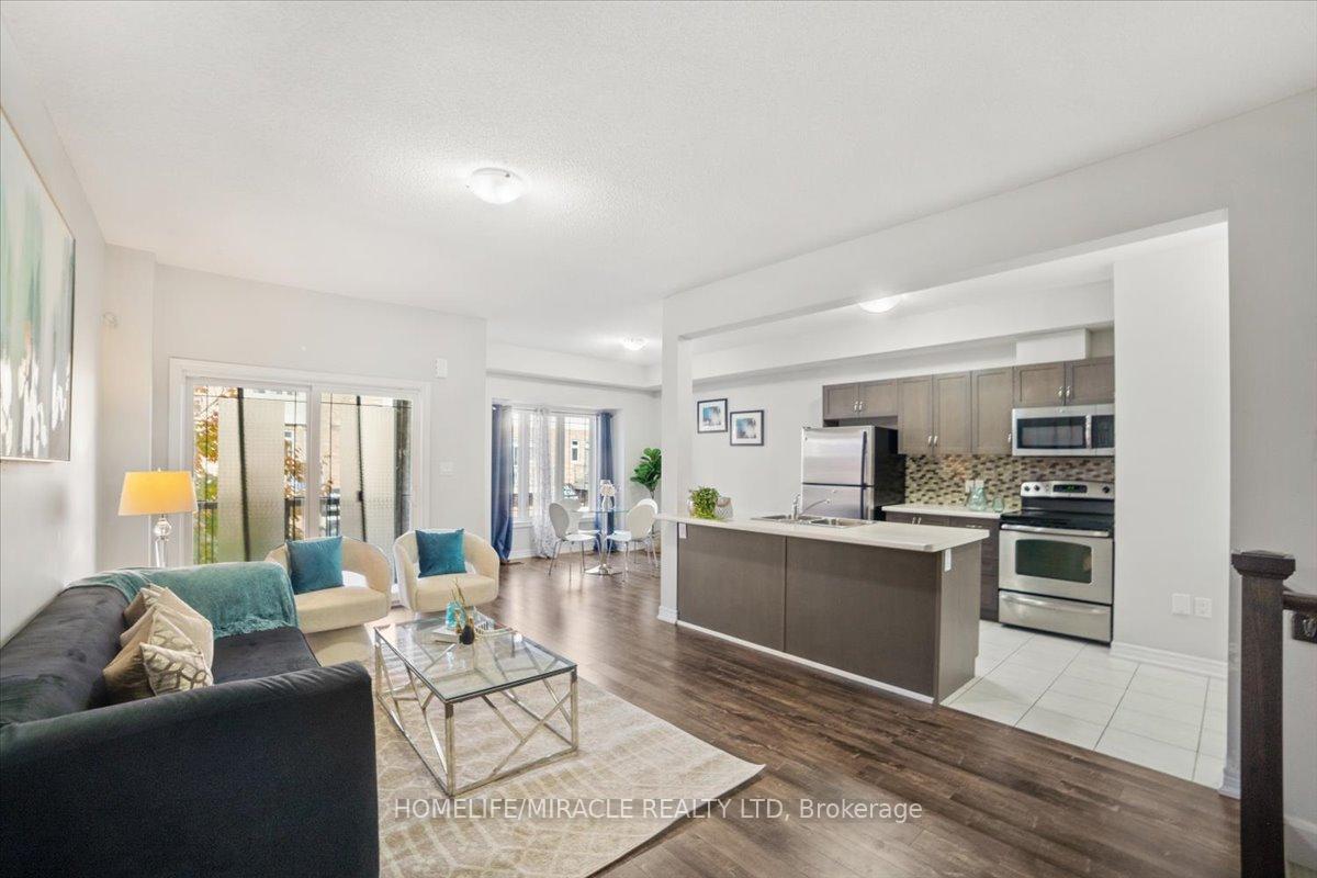 Photo 10 of 4122 Palermo Common, Burlington, Shoreacres — HOMEH