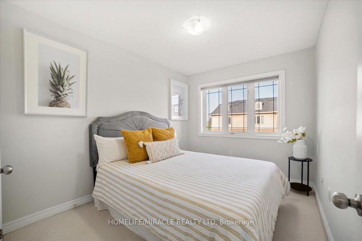 Photo 25 of 4122 Palermo Common, Burlington, Shoreacres — HOMEH