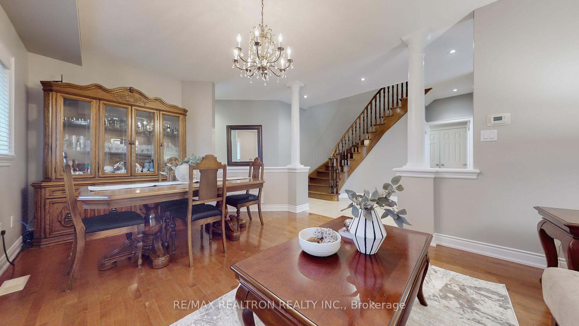 Photo 6 of 60 Andrew Hill Drive, Vaughan, Vellore Village — HOMEH