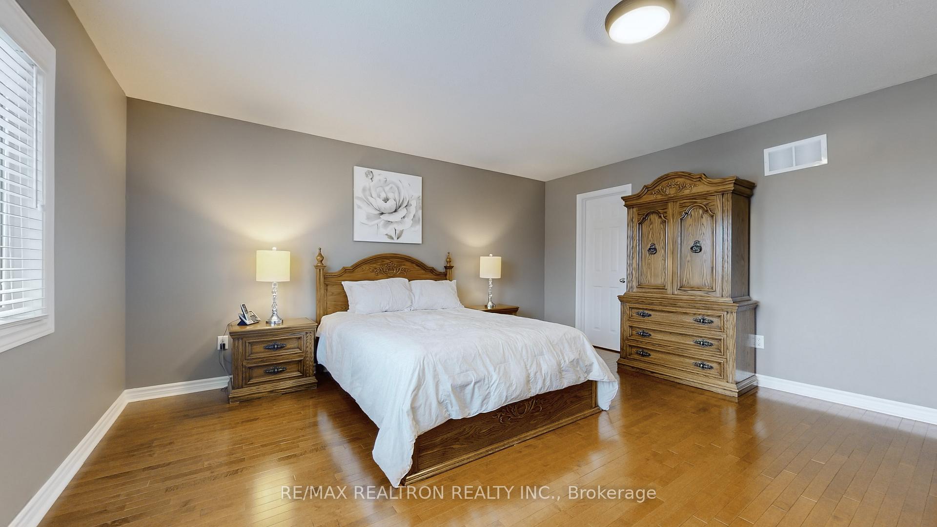 Photo 19 of 60 Andrew Hill Drive, Vaughan, Vellore Village — HOMEH